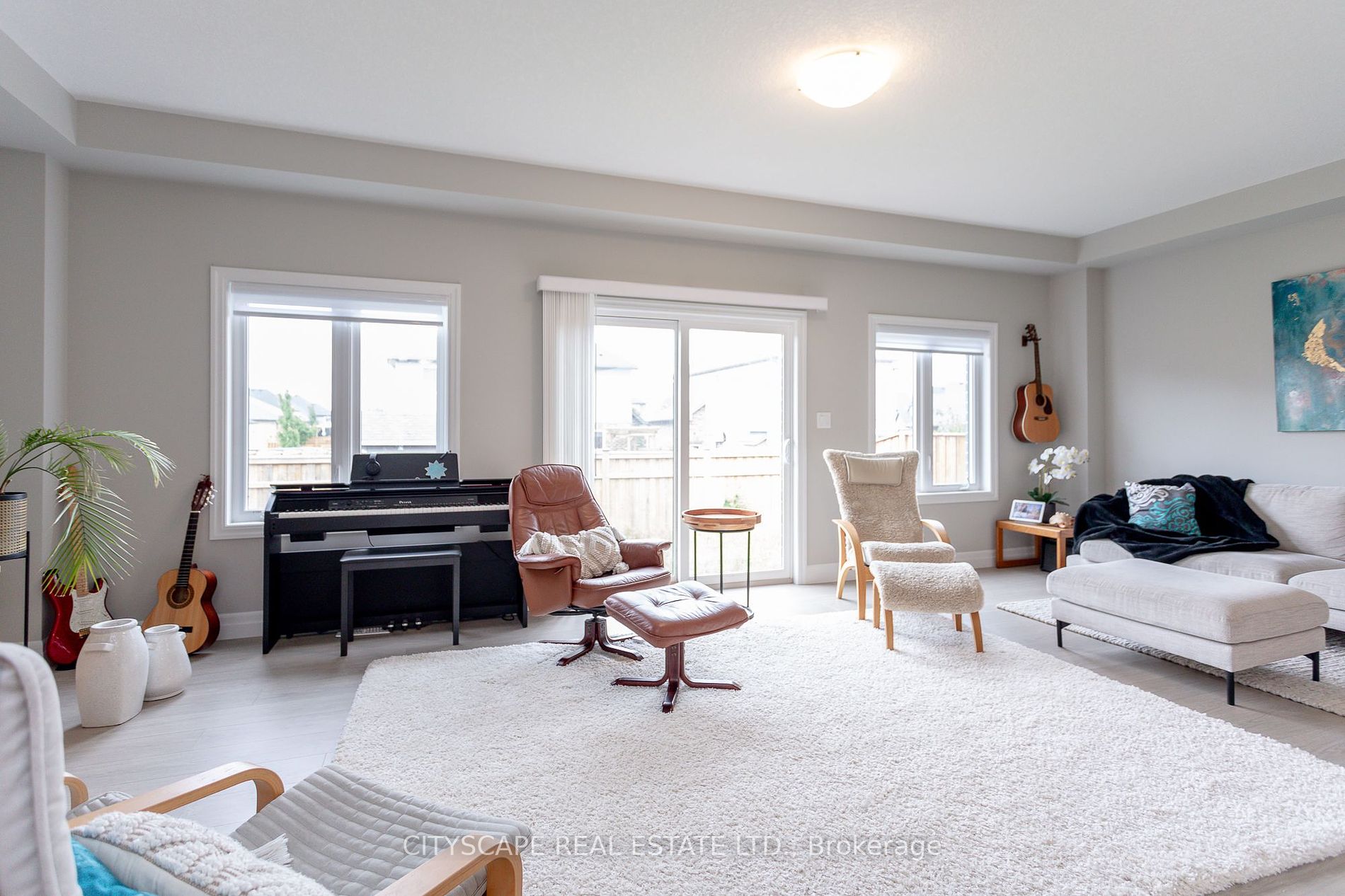 68 Davidson Dr