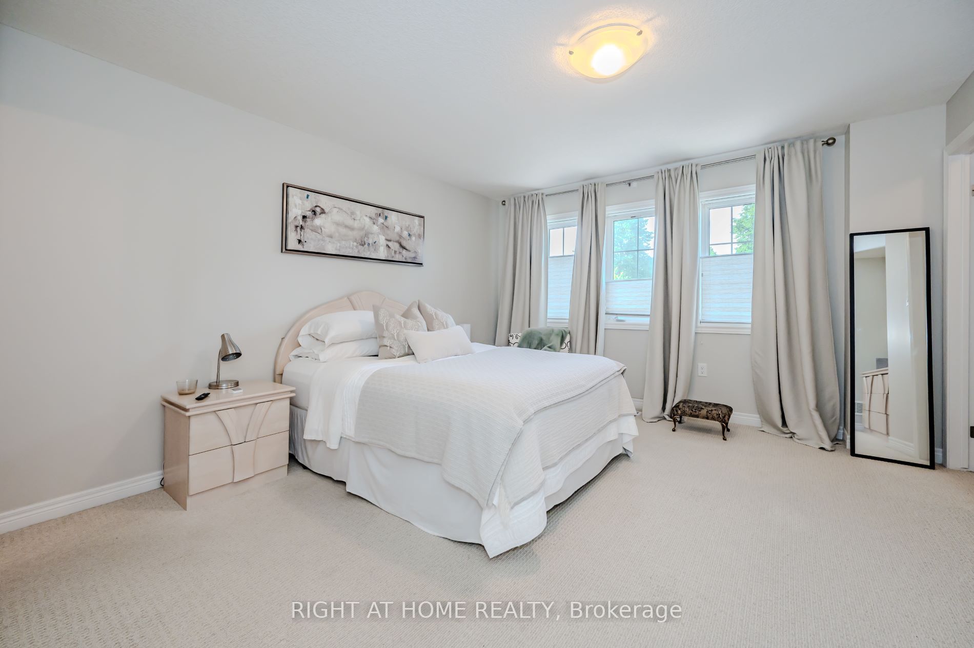 43 Kerman Avenue #9