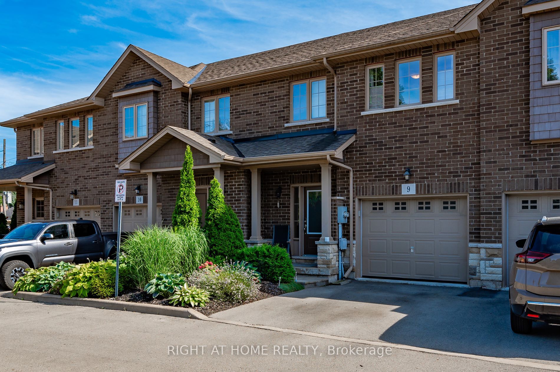 43 Kerman Avenue #9