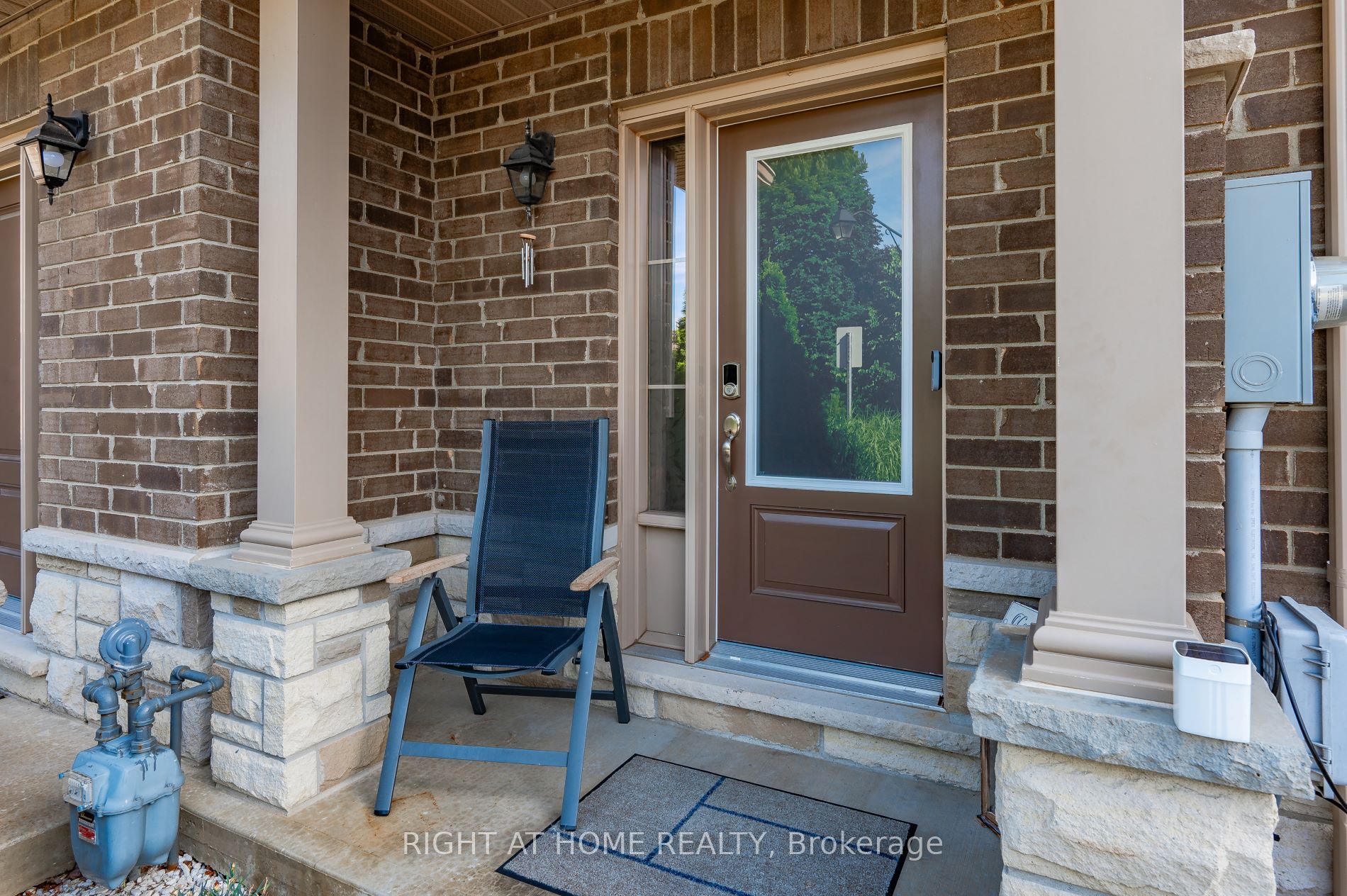 43 Kerman Avenue #9