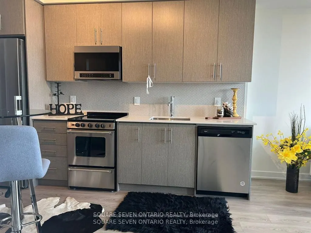 212 King William St, #1301