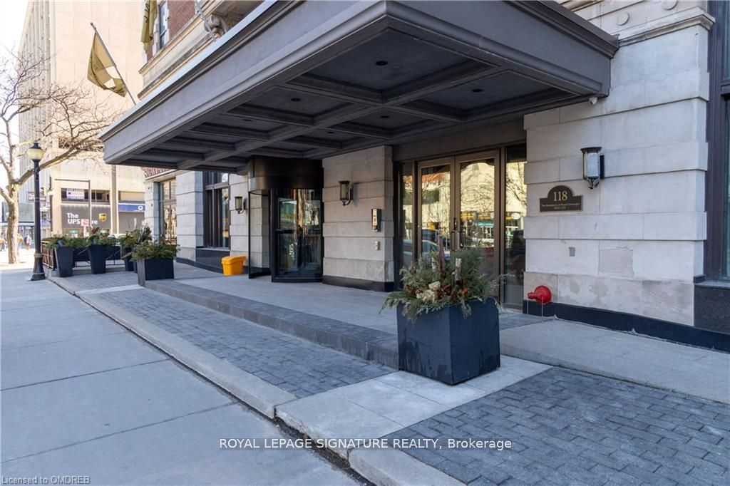 112 King St E, #608