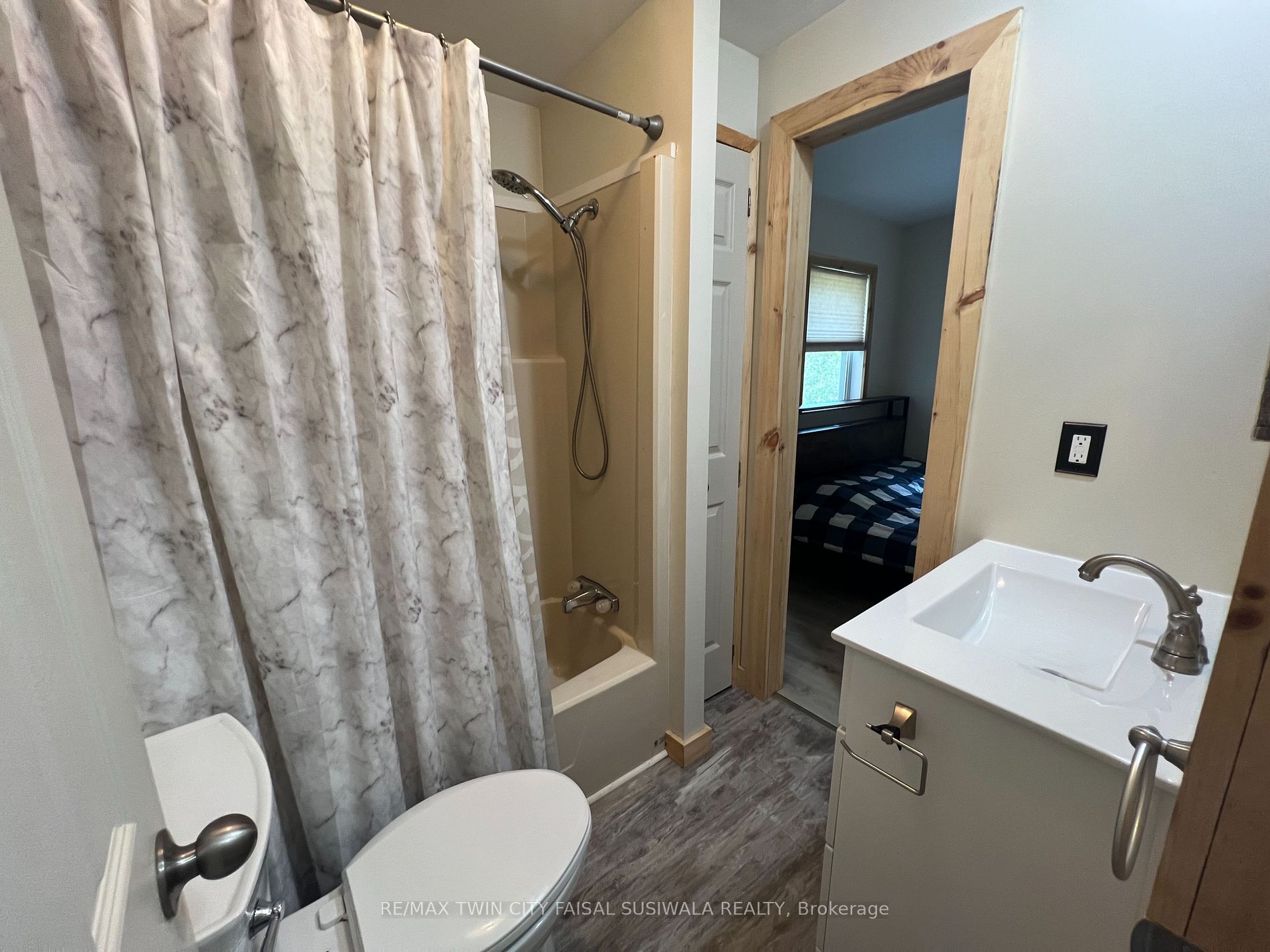 1085 10th Concession Rd W, #36