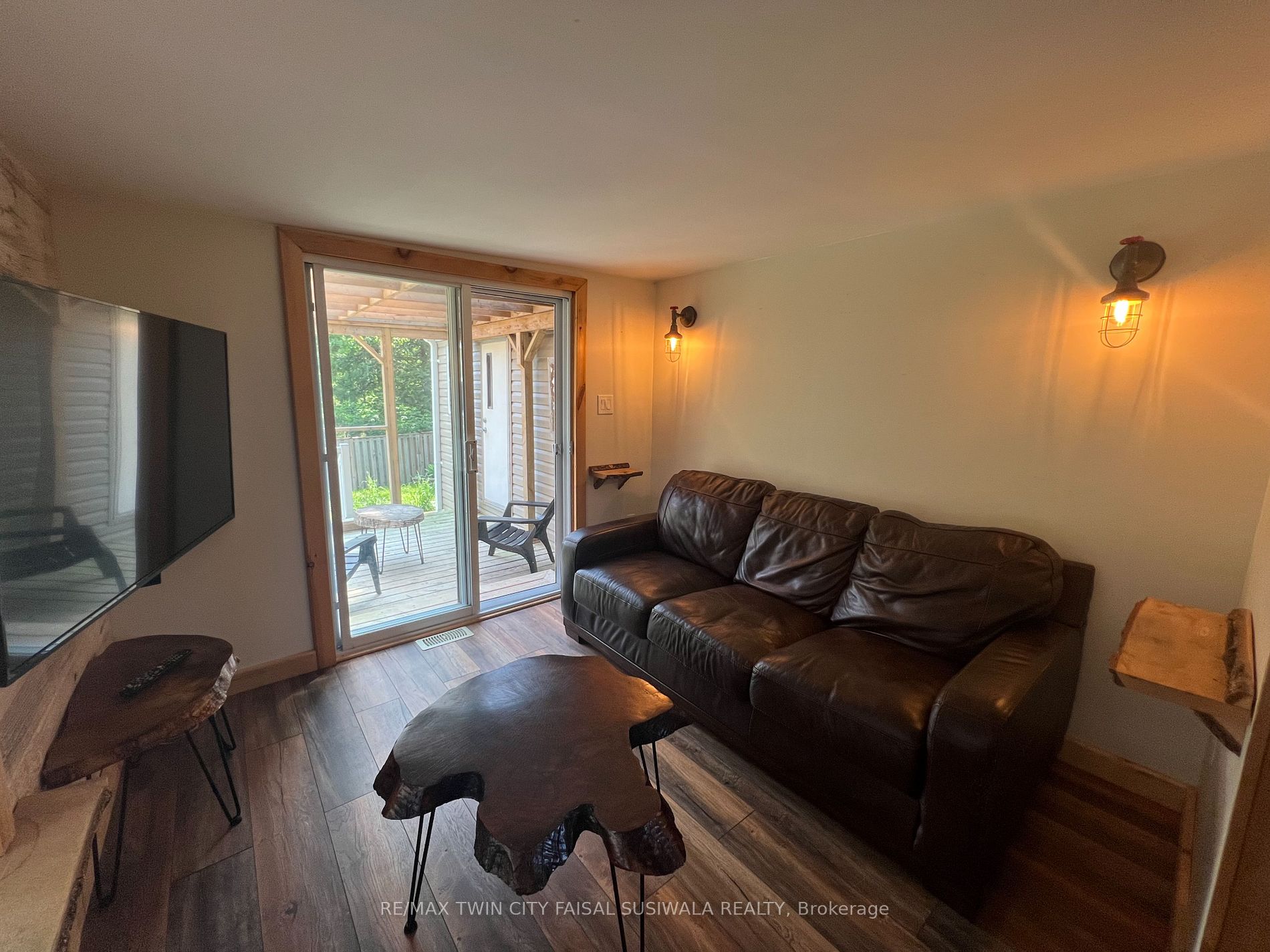 1085 10th Concession Rd W, #36