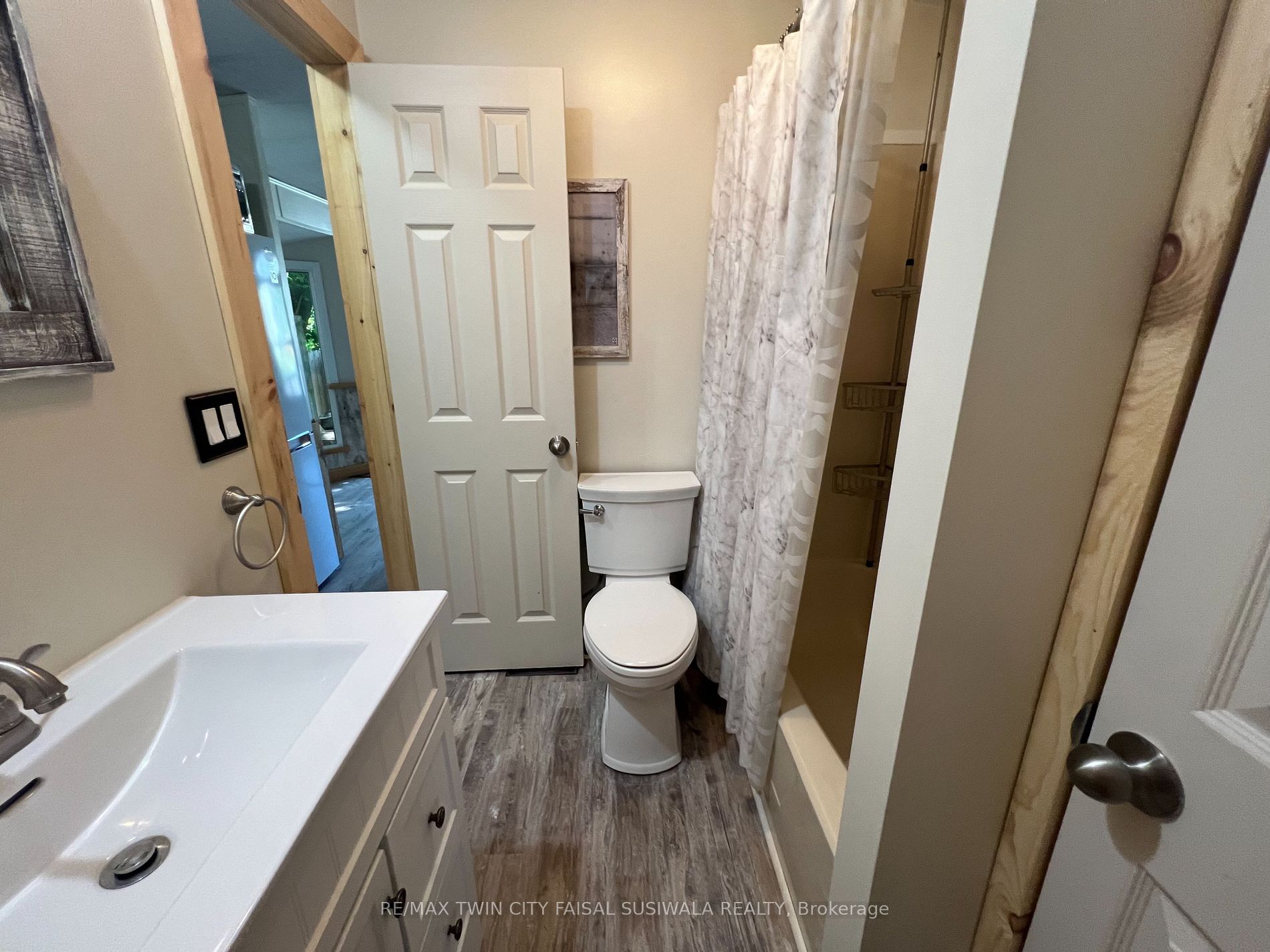 1085 10th Concession Rd W, #36