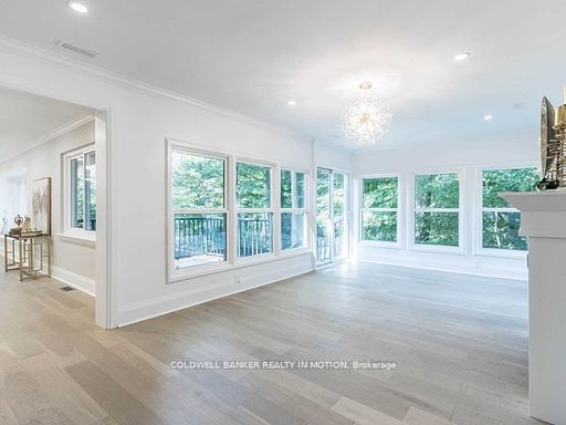 248 Robina Rd