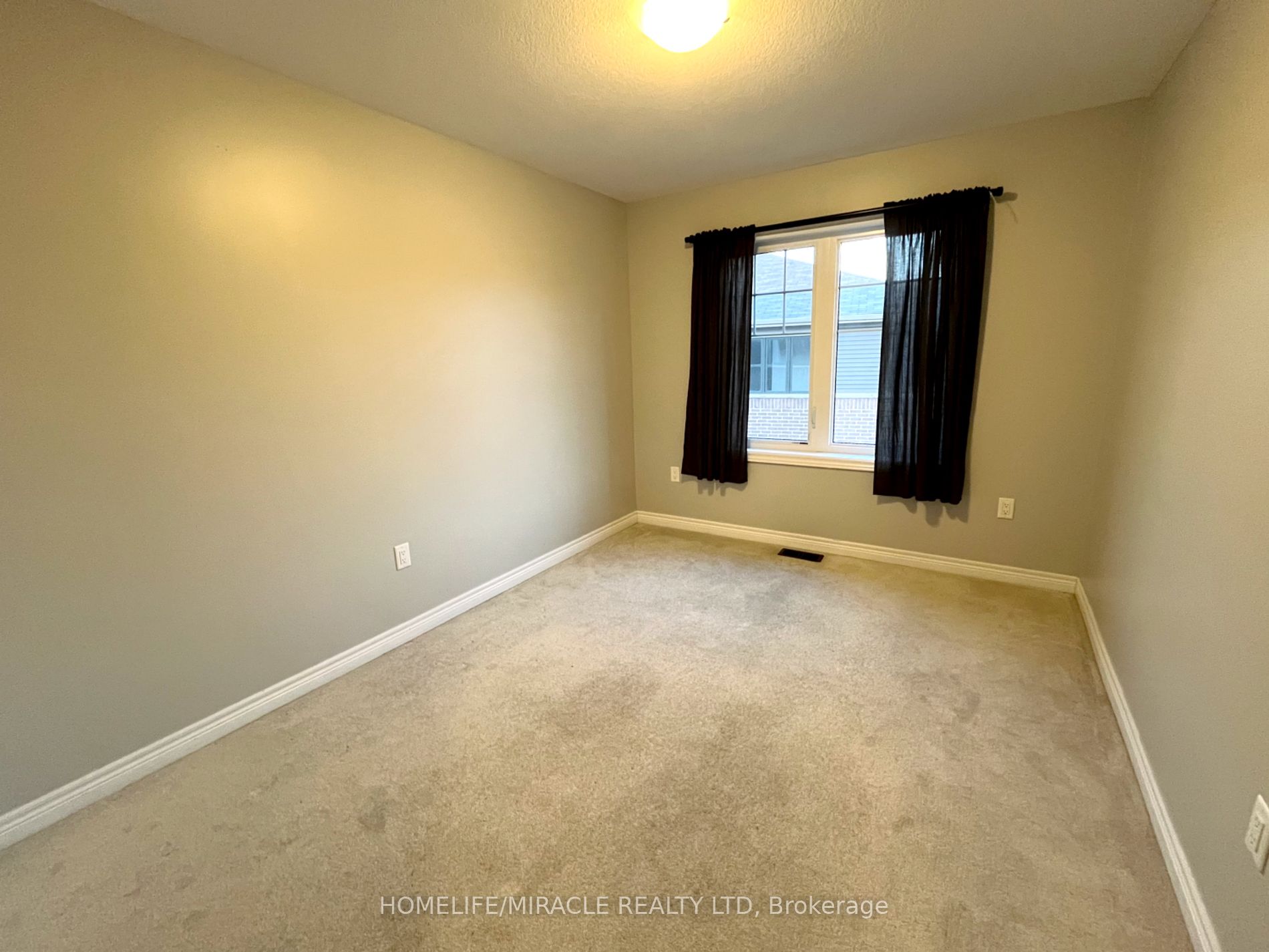 1890 Rymal Rd E, #166
