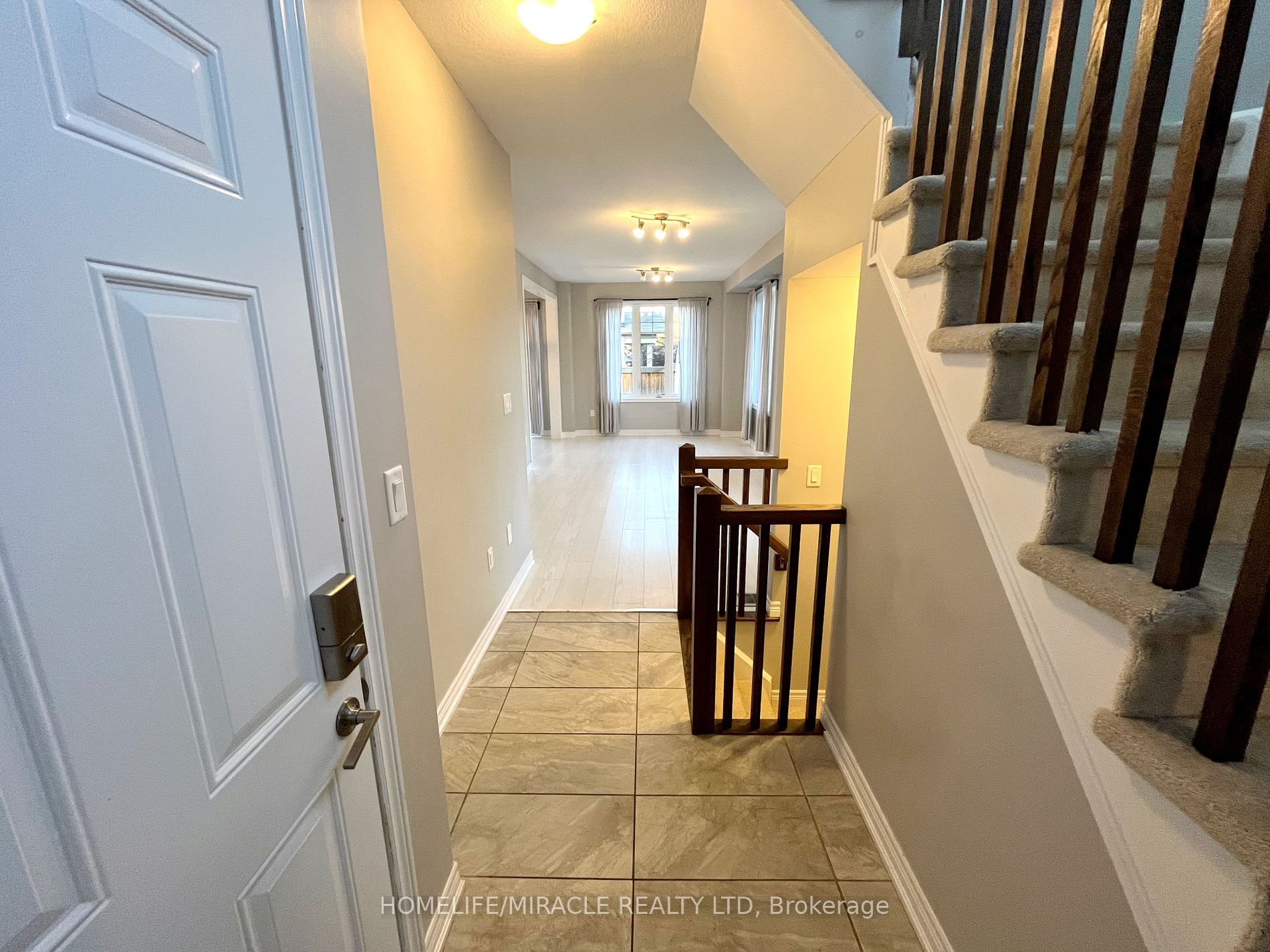 1890 Rymal Rd E, #166