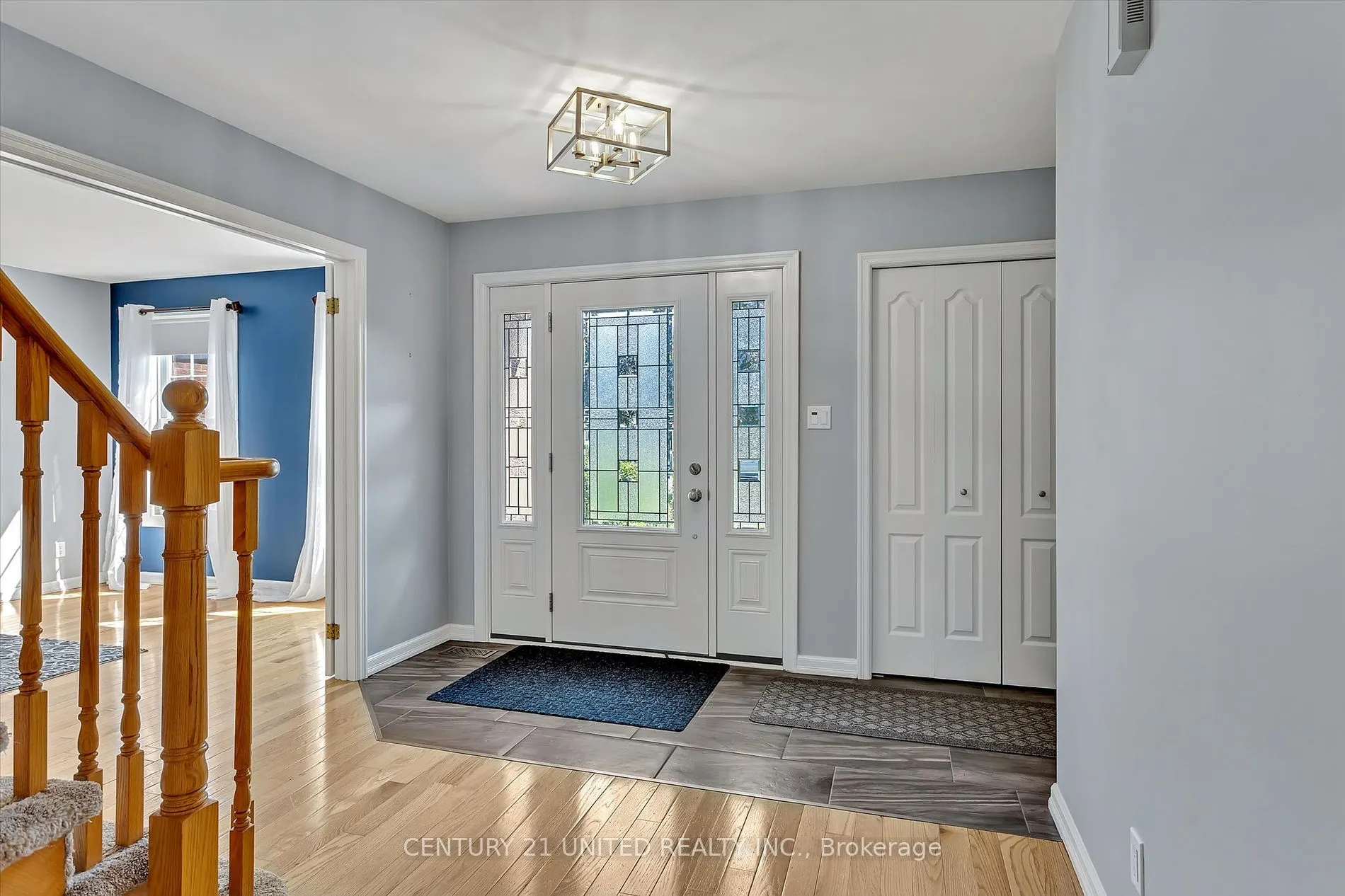 1908 Mapleridge Dr