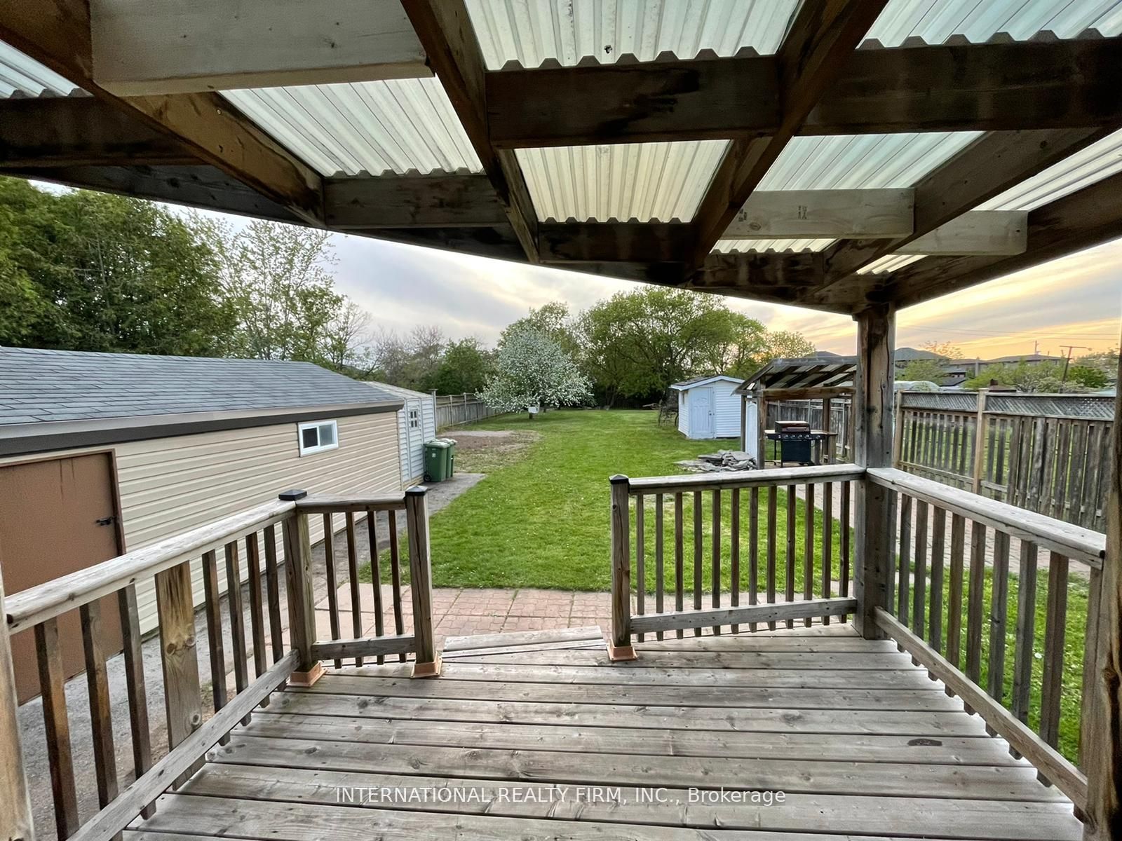 235 MILLEN Rd