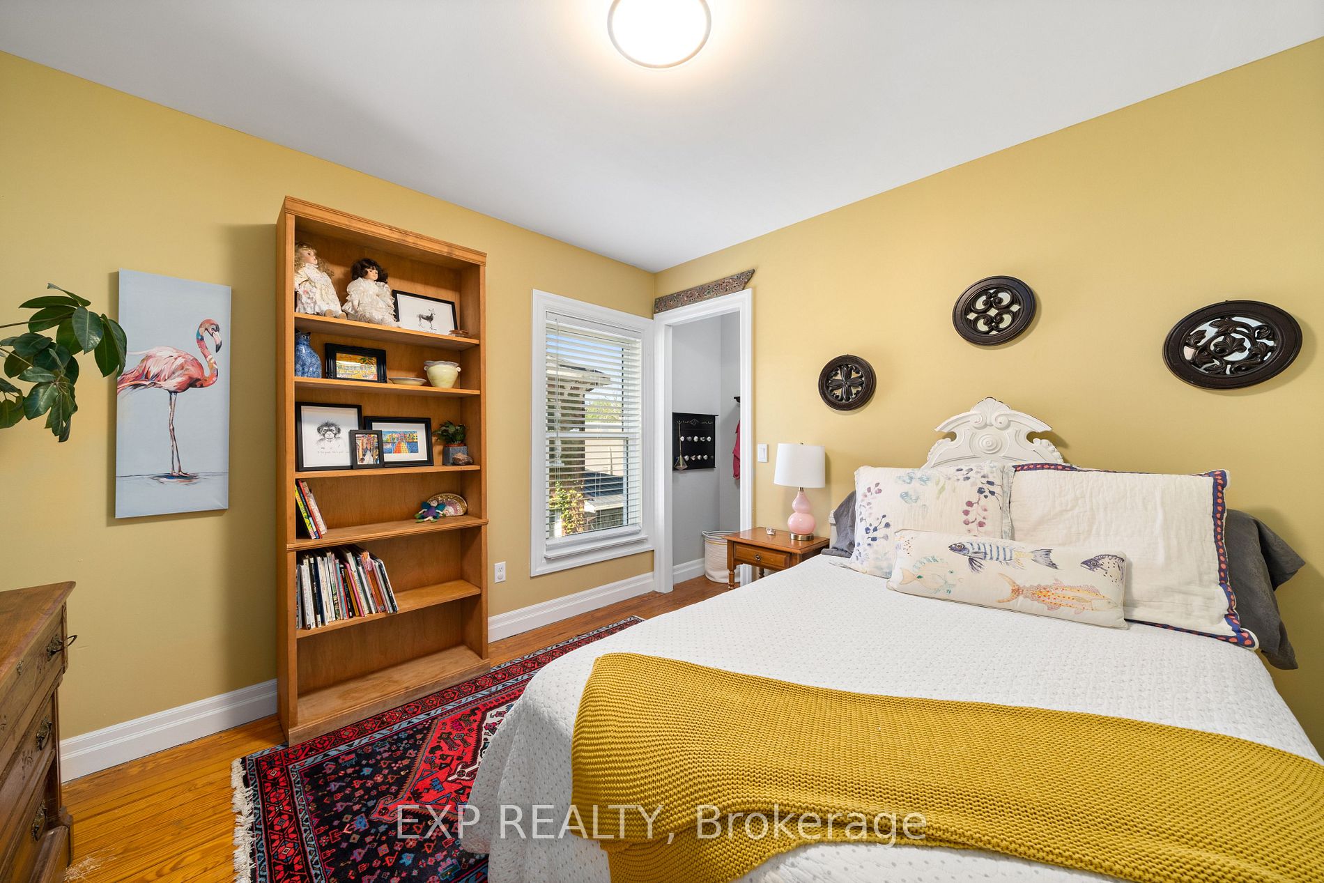 71 King St
