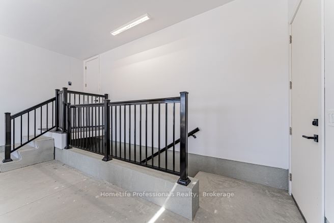 70 UPPER MOUNT ALBION Rd