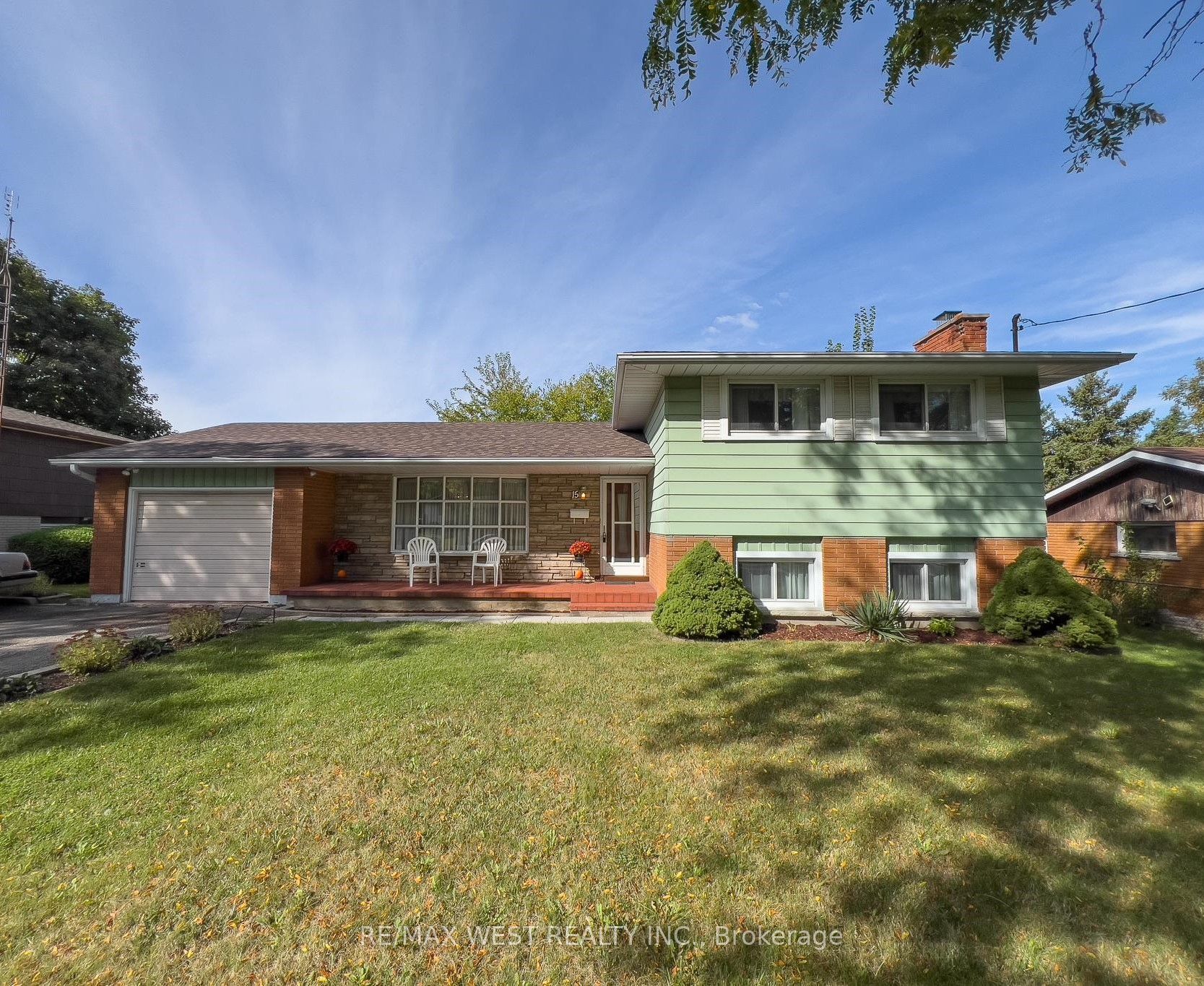15 Marmac Dr