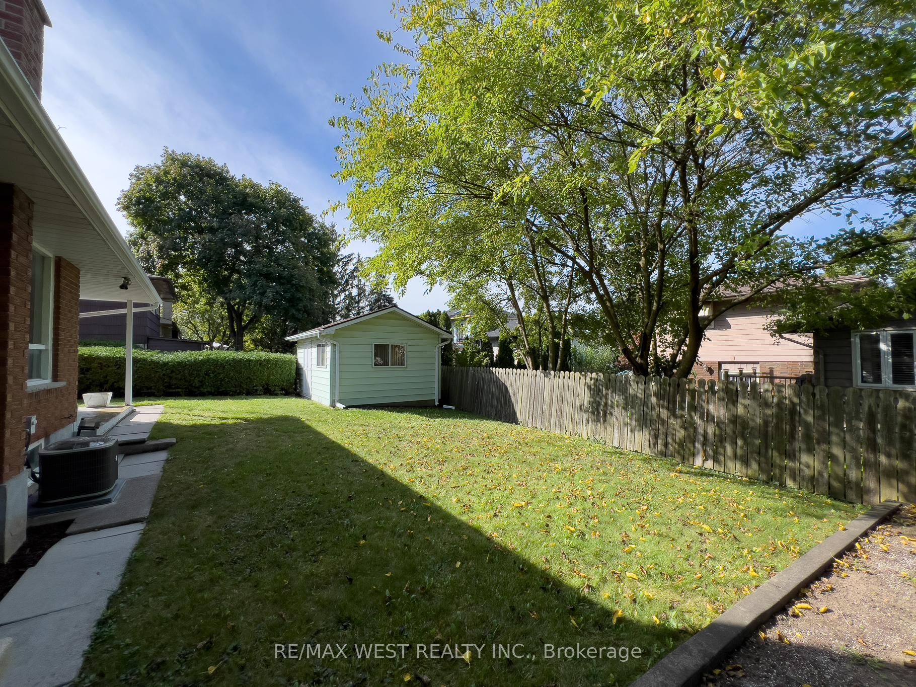 15 Marmac Dr