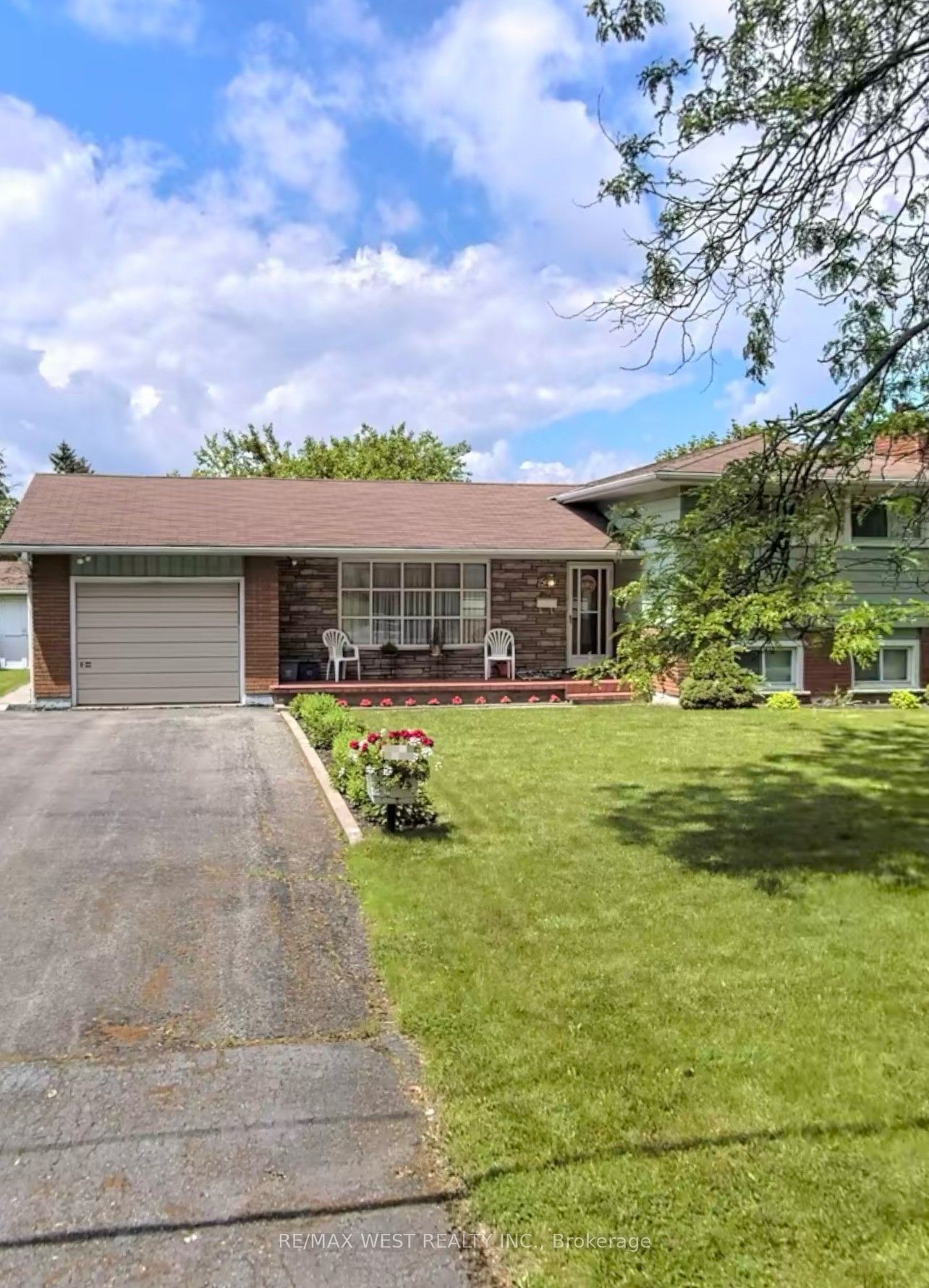 15 Marmac Dr