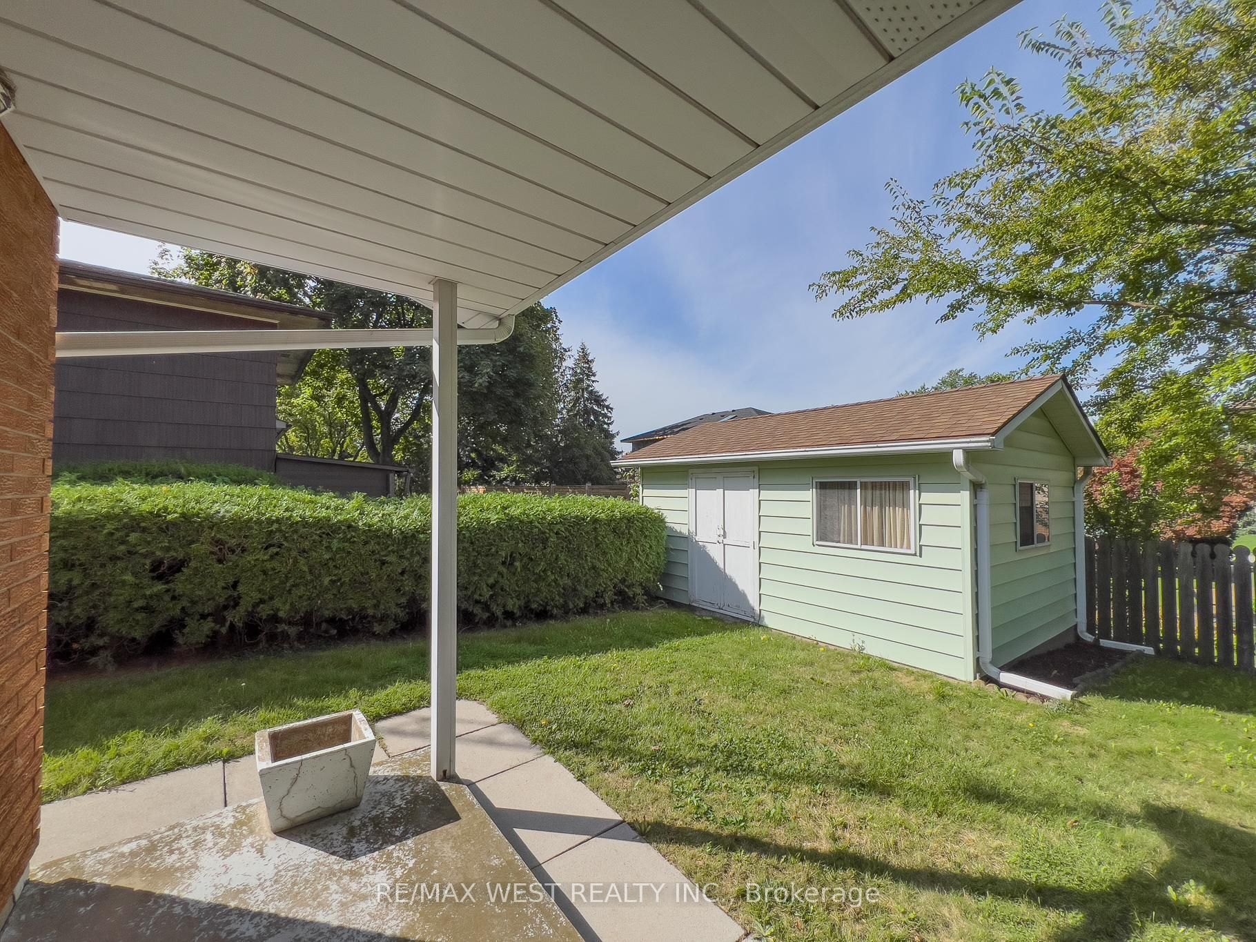 15 Marmac Dr