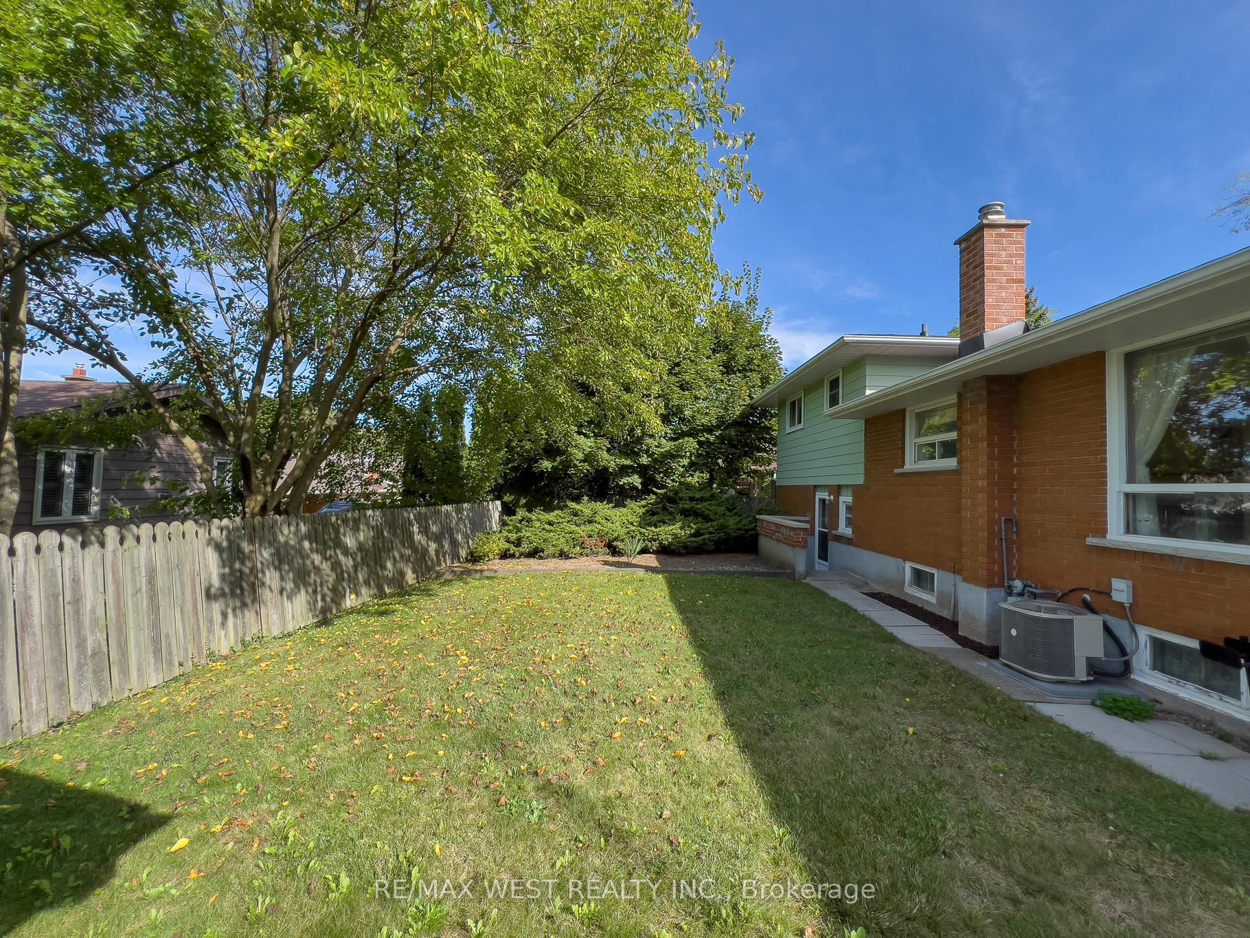 15 Marmac Dr