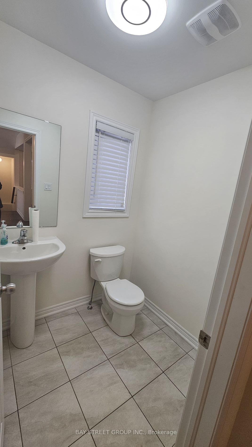 636 Lemay Grve
