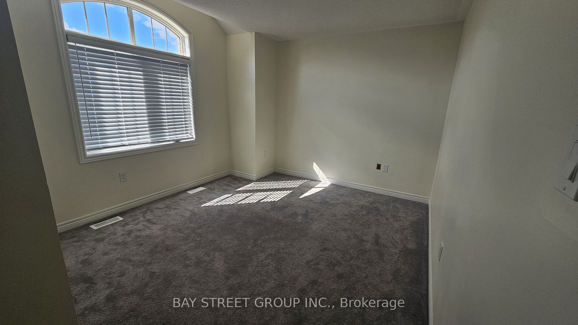 636 Lemay Grve