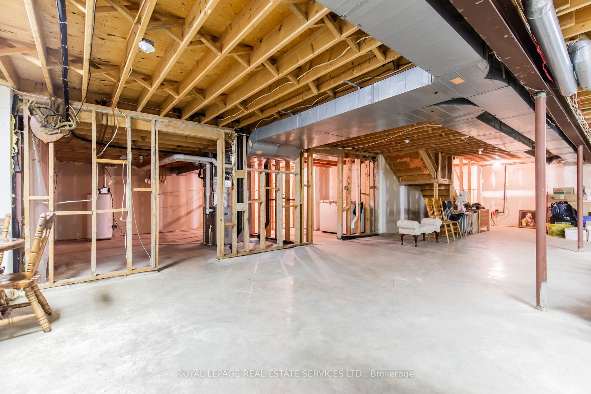 57 Orr Cres