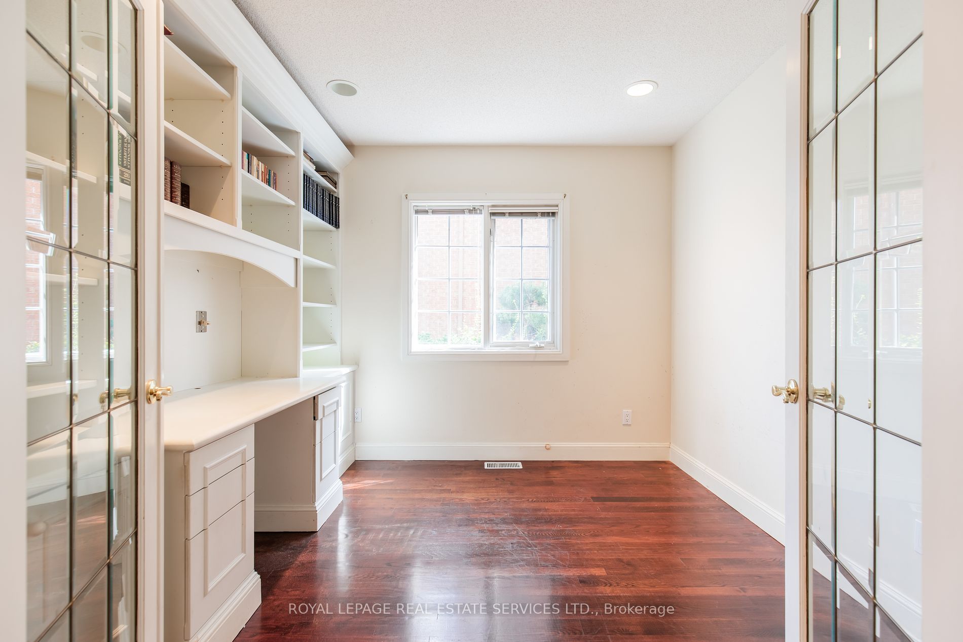 57 Orr Cres