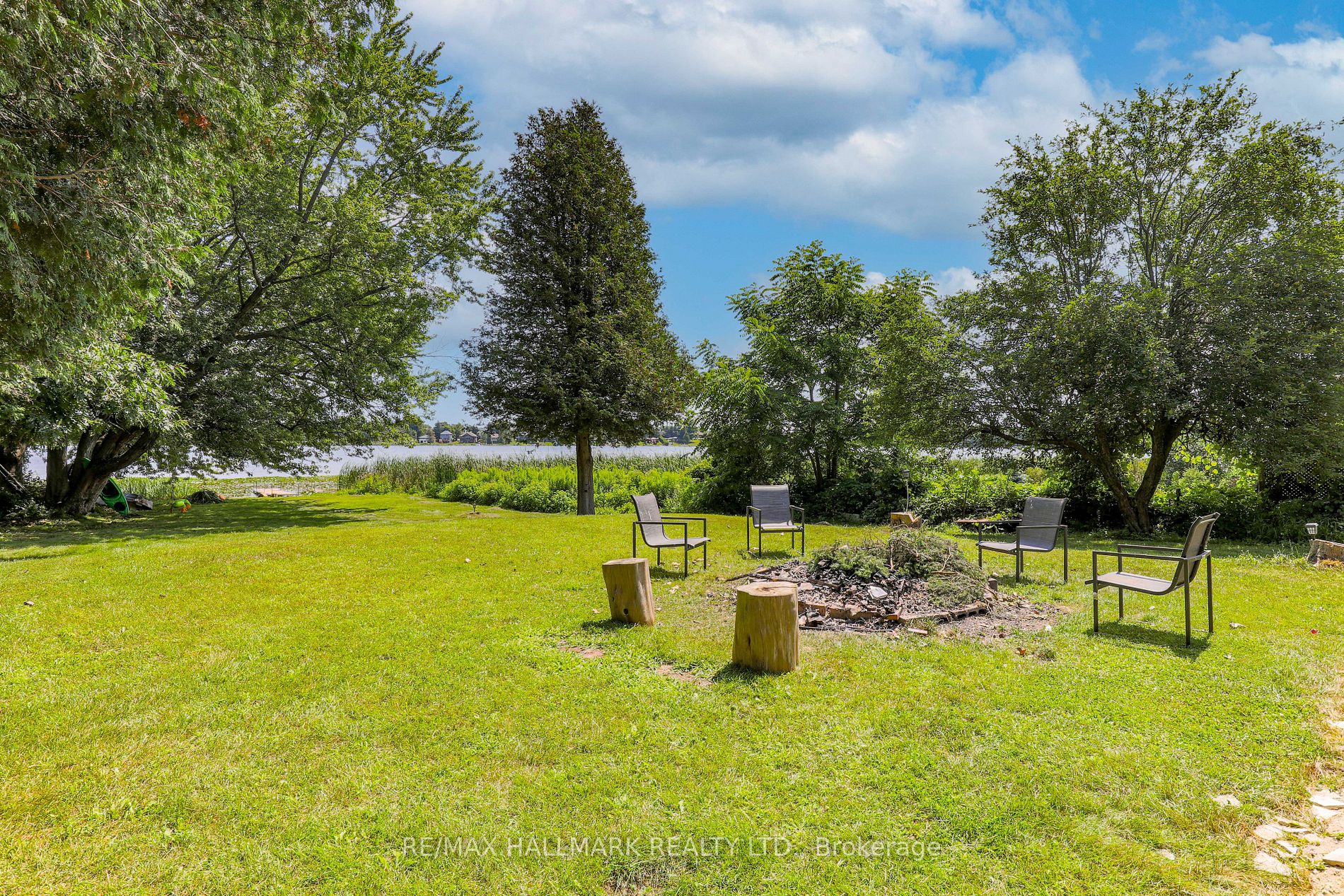 21 Shirley Anne Drive S
