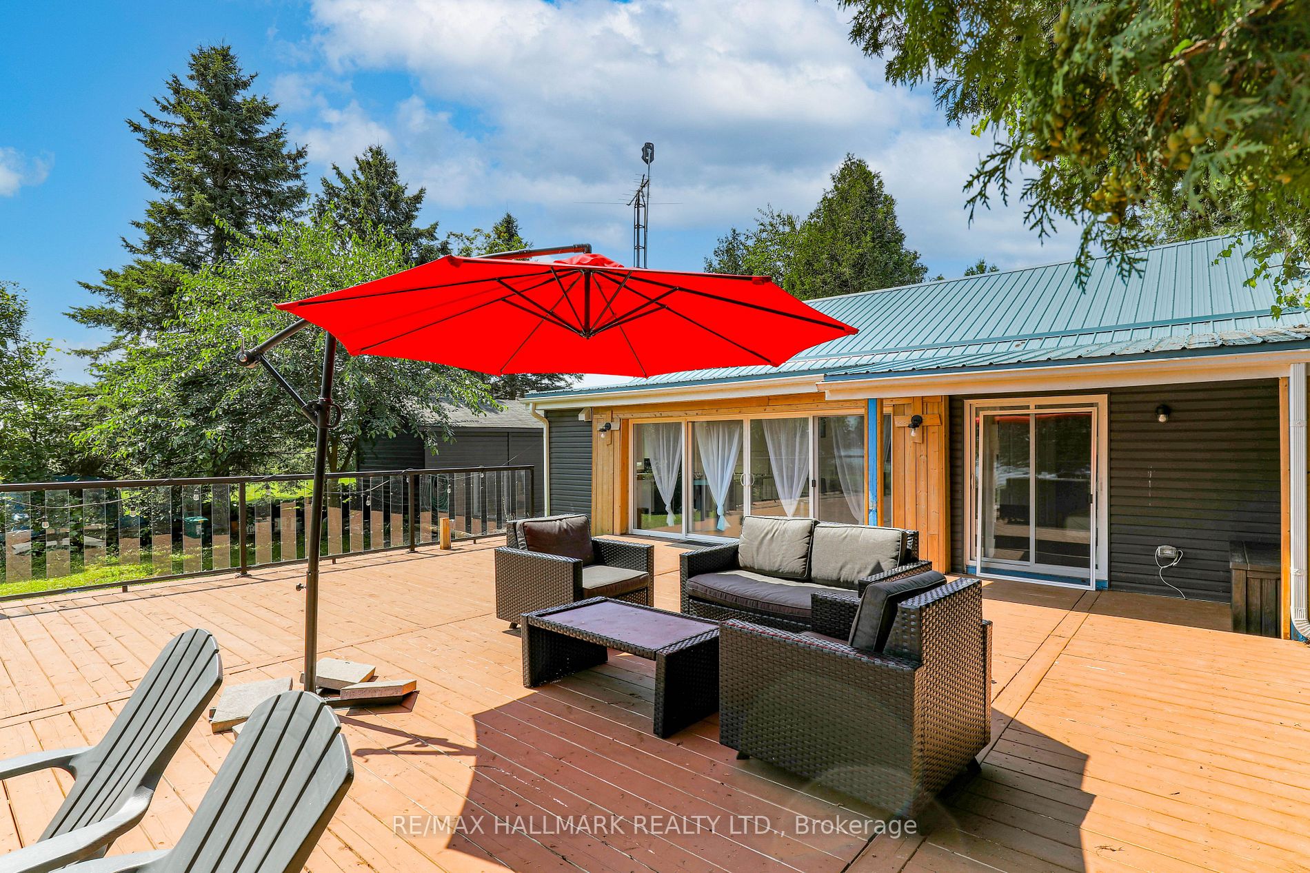 21 Shirley Anne Drive S