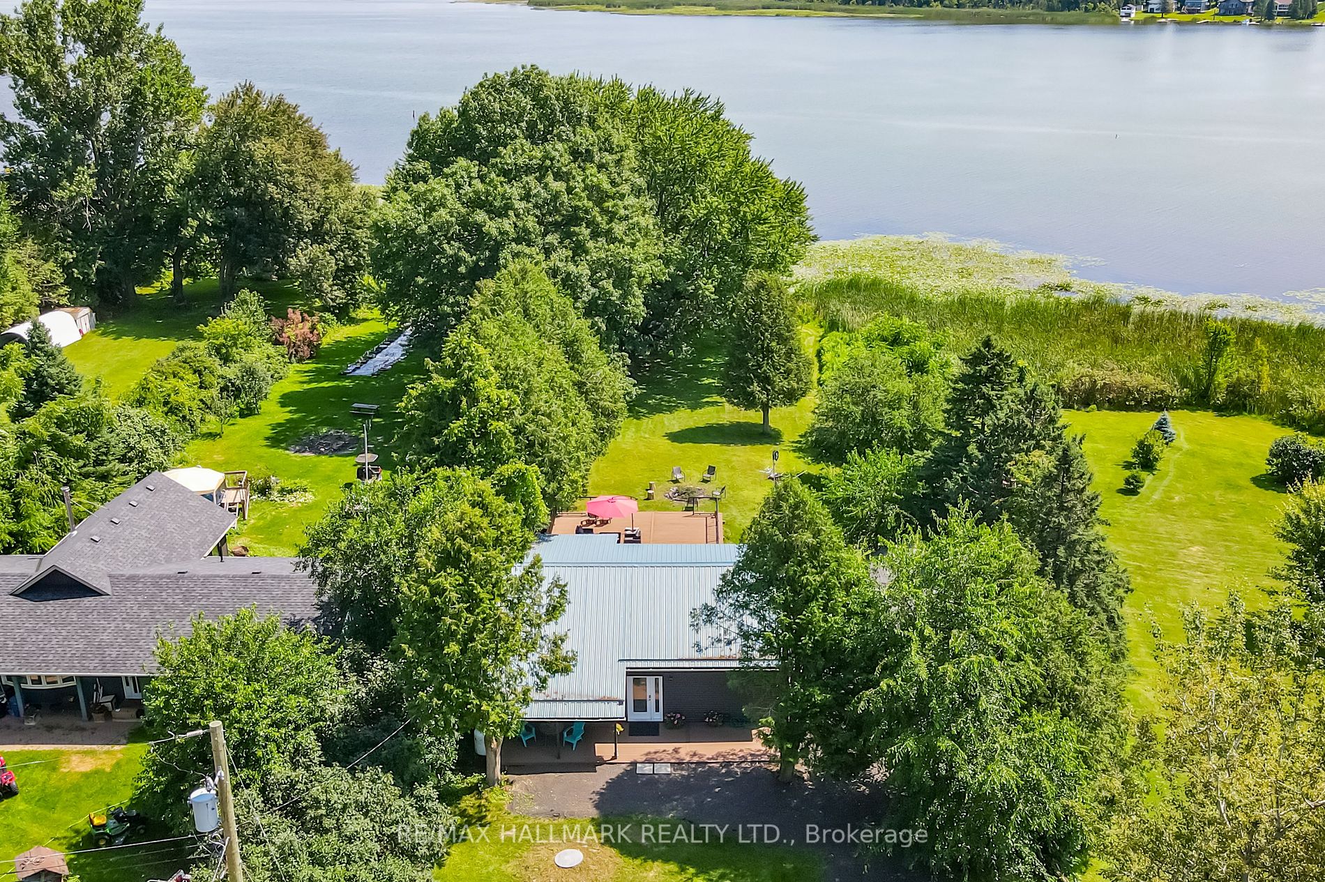 21 Shirley Anne Drive S