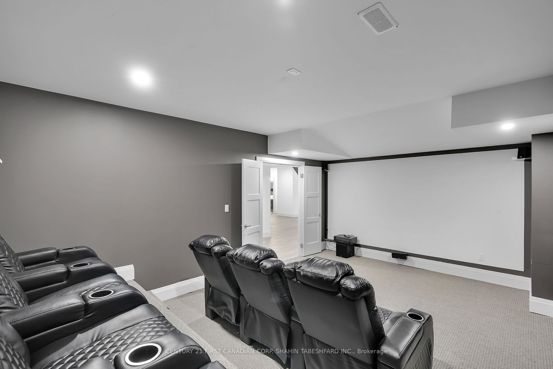 2226 Callingham Dr