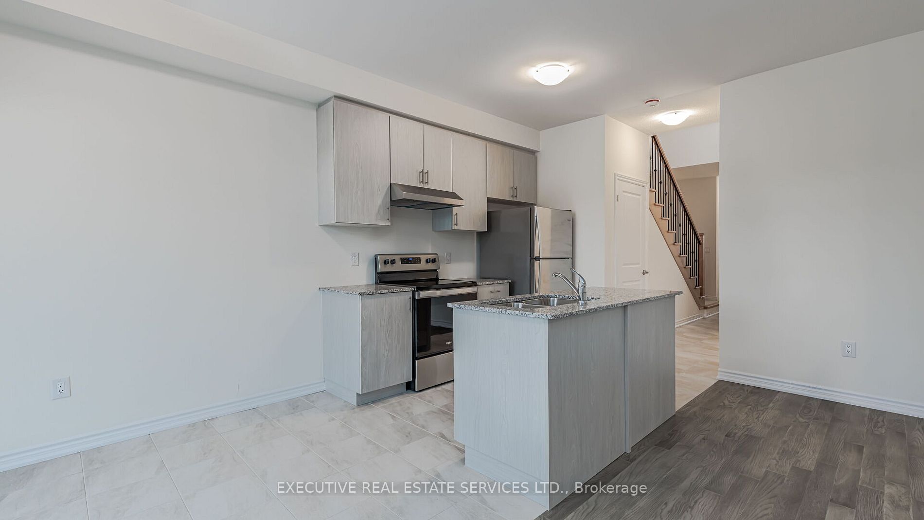 36 Hillcroft Way