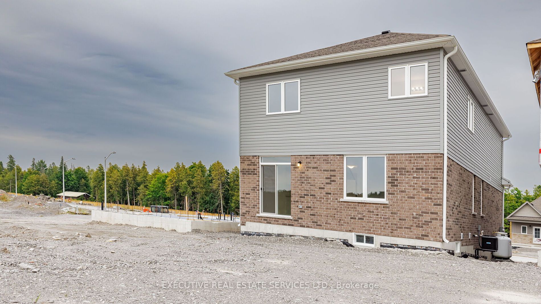 36 Hillcroft Way
