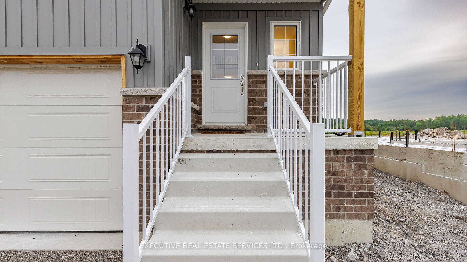 36 Hillcroft Way
