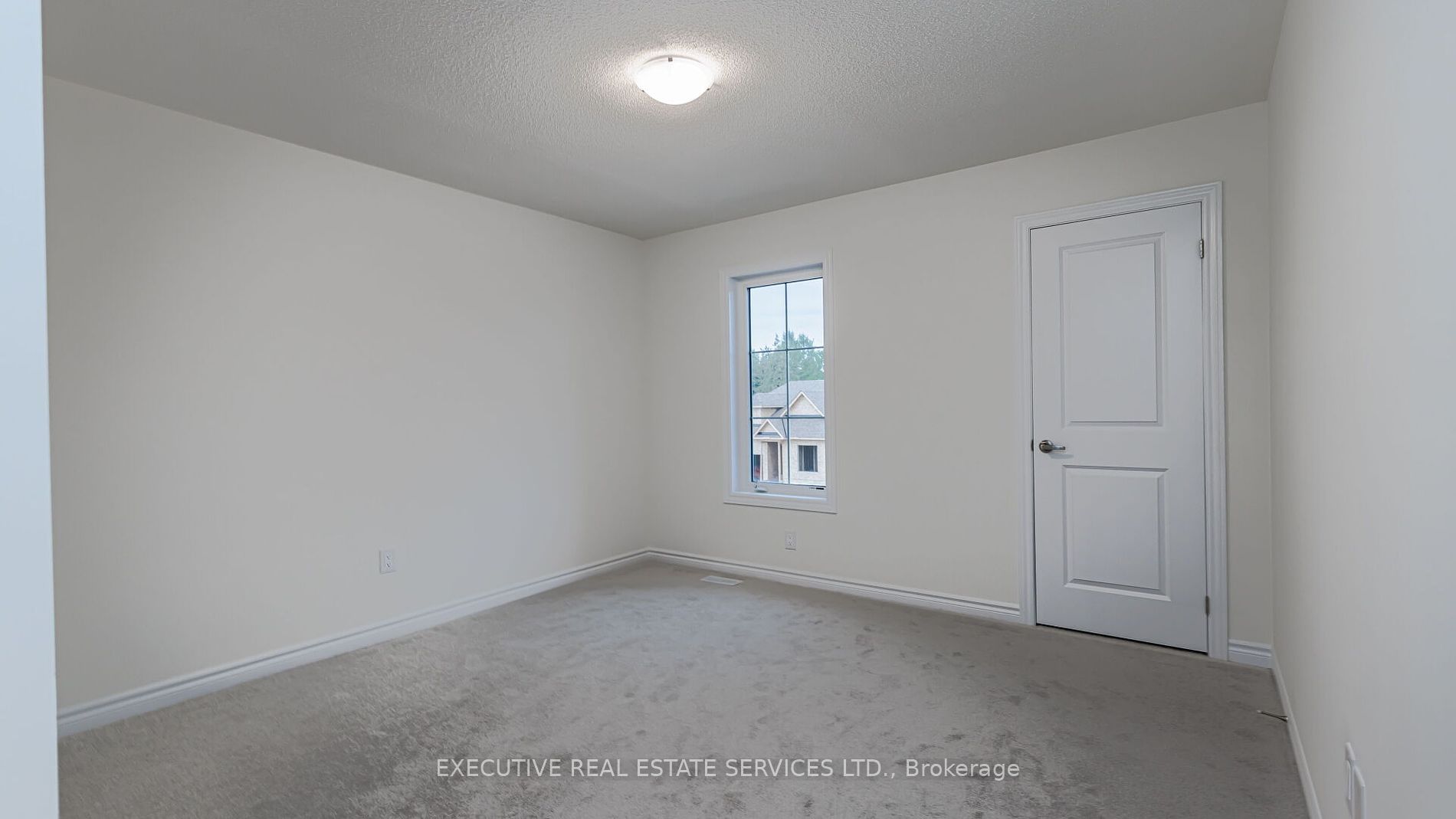 36 Hillcroft Way