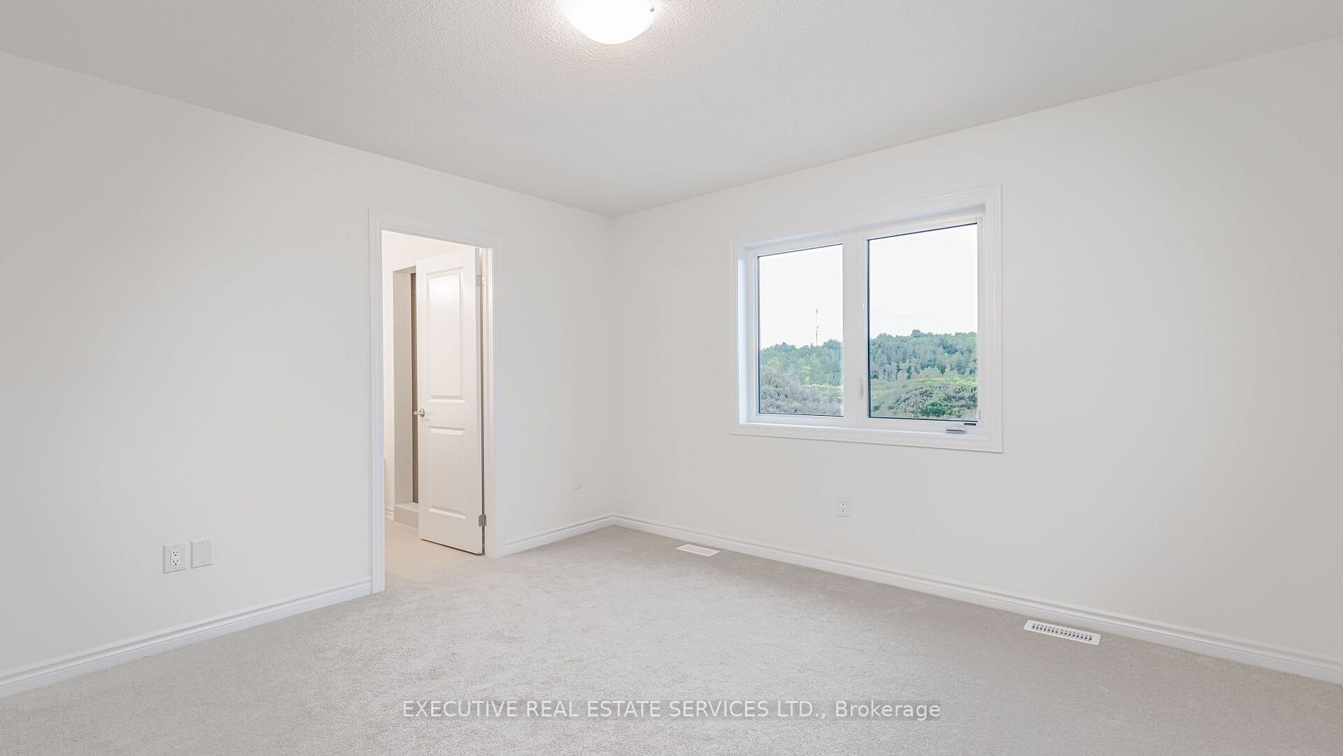 36 Hillcroft Way