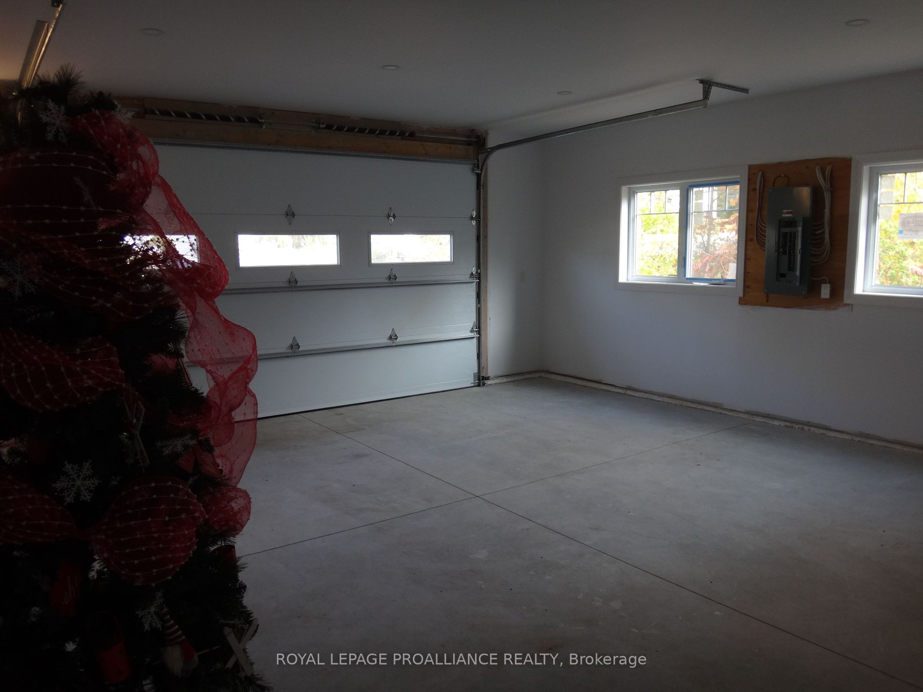 13 Crawford Dr