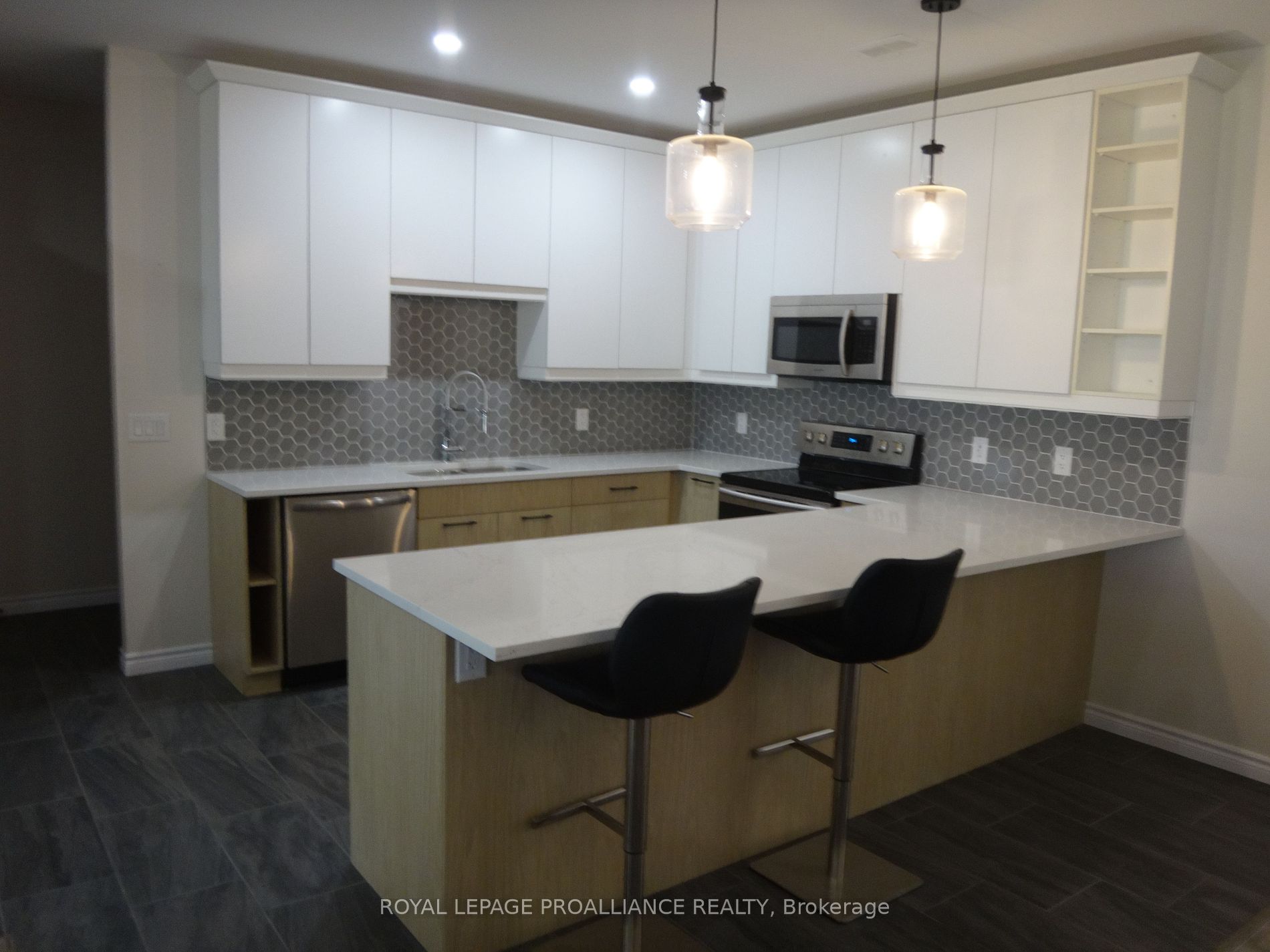 13 Crawford Dr