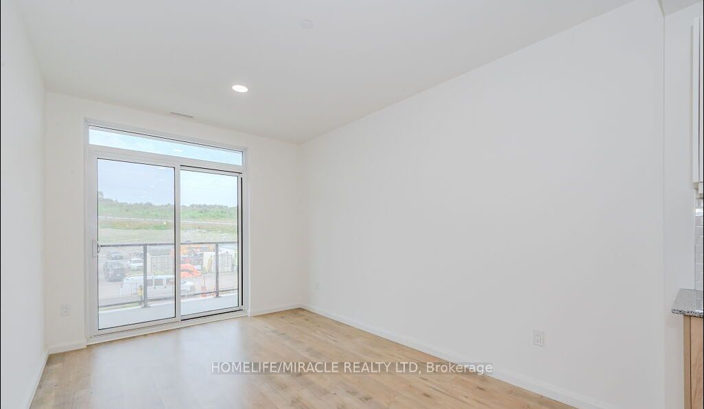 181 Elmira Rd S, #205
