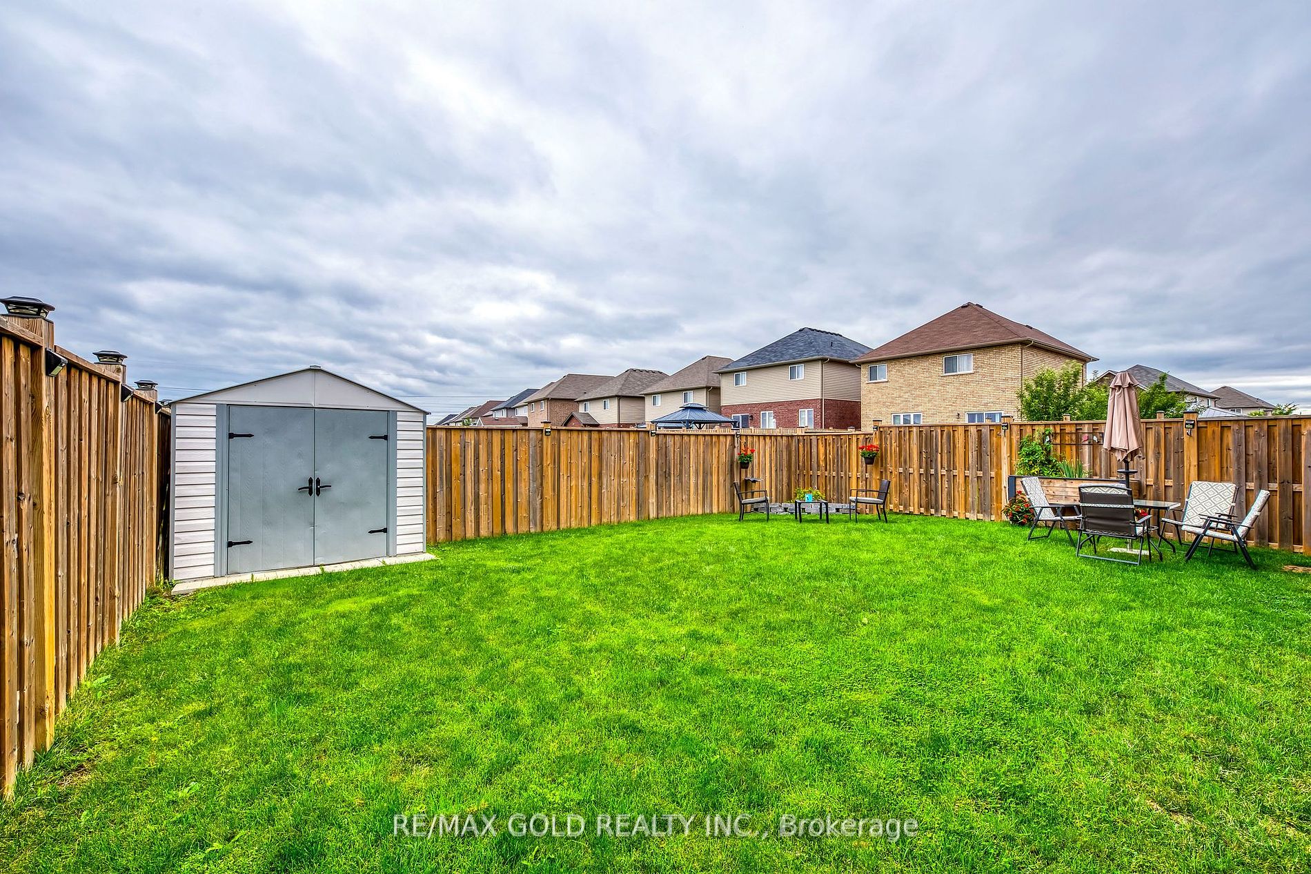 46 Whistler St