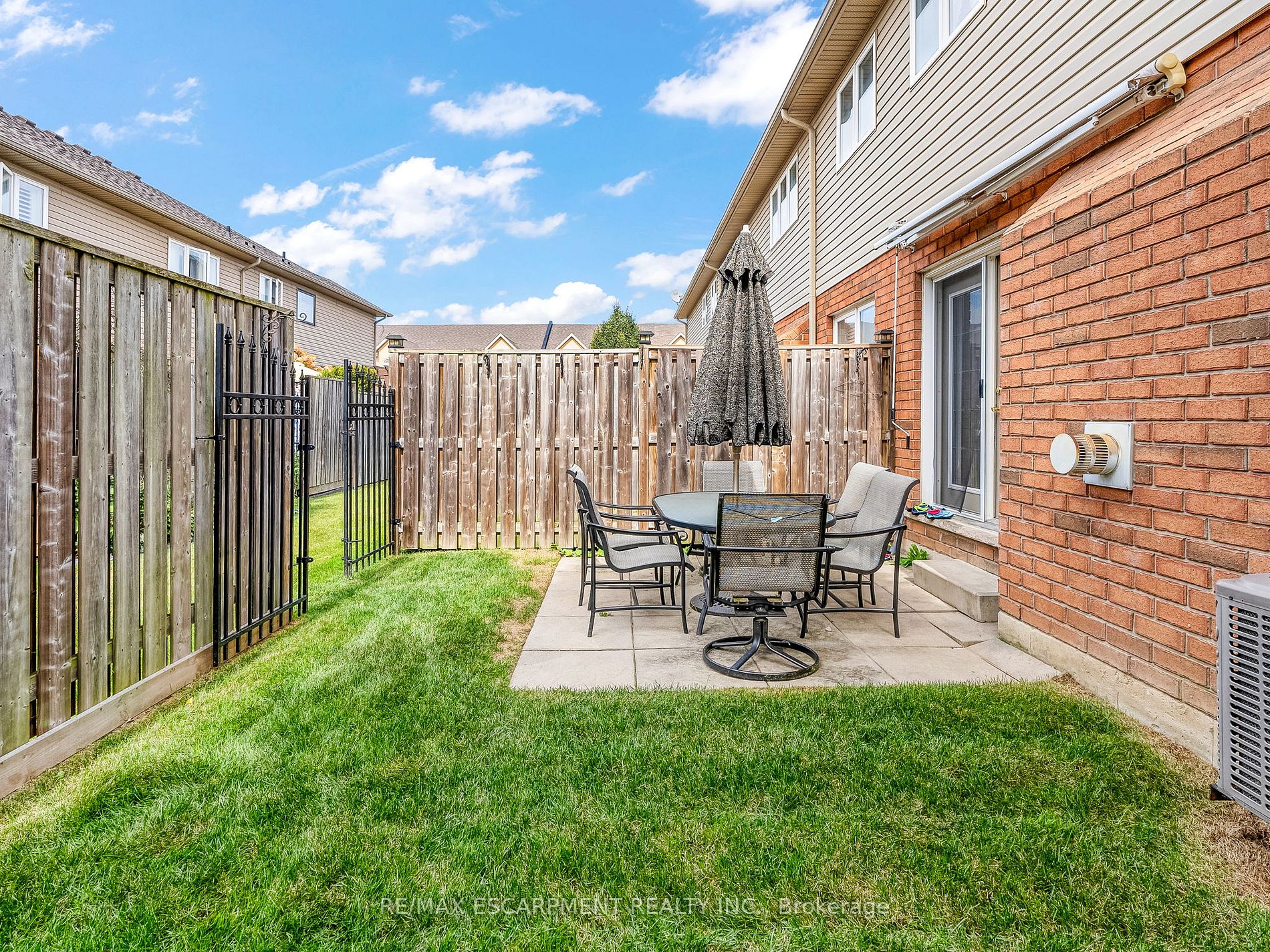 56 Geranium Ave
