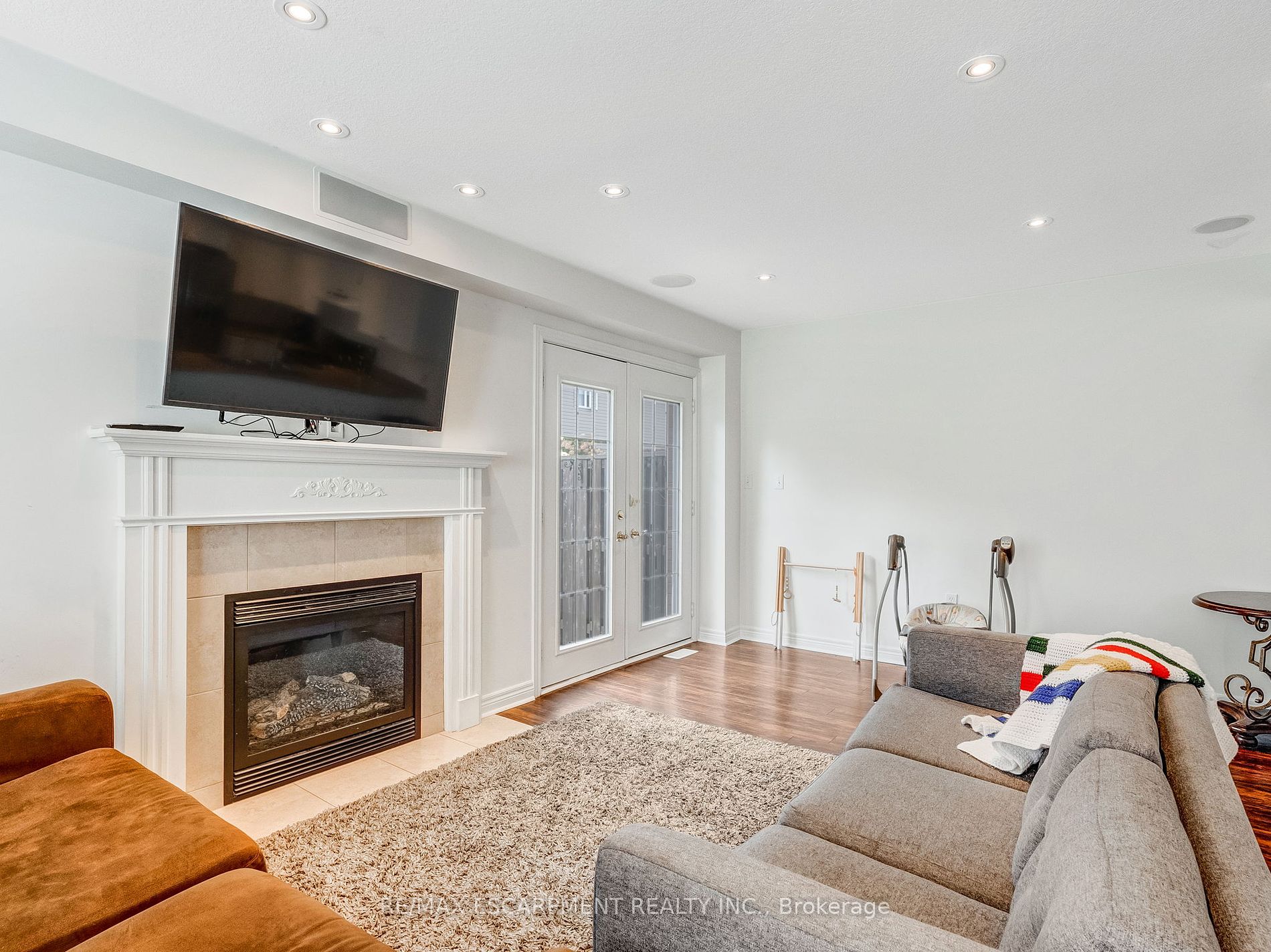 56 Geranium Ave