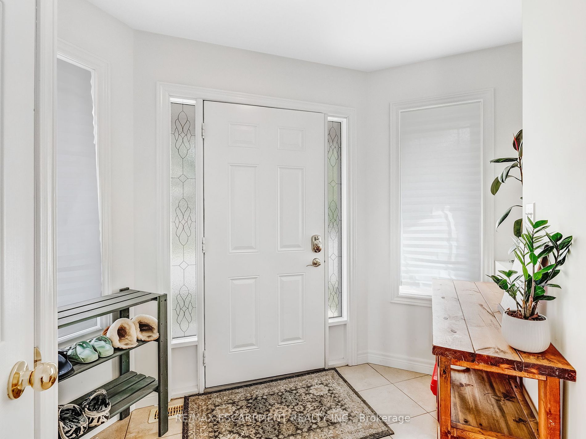 56 Geranium Ave