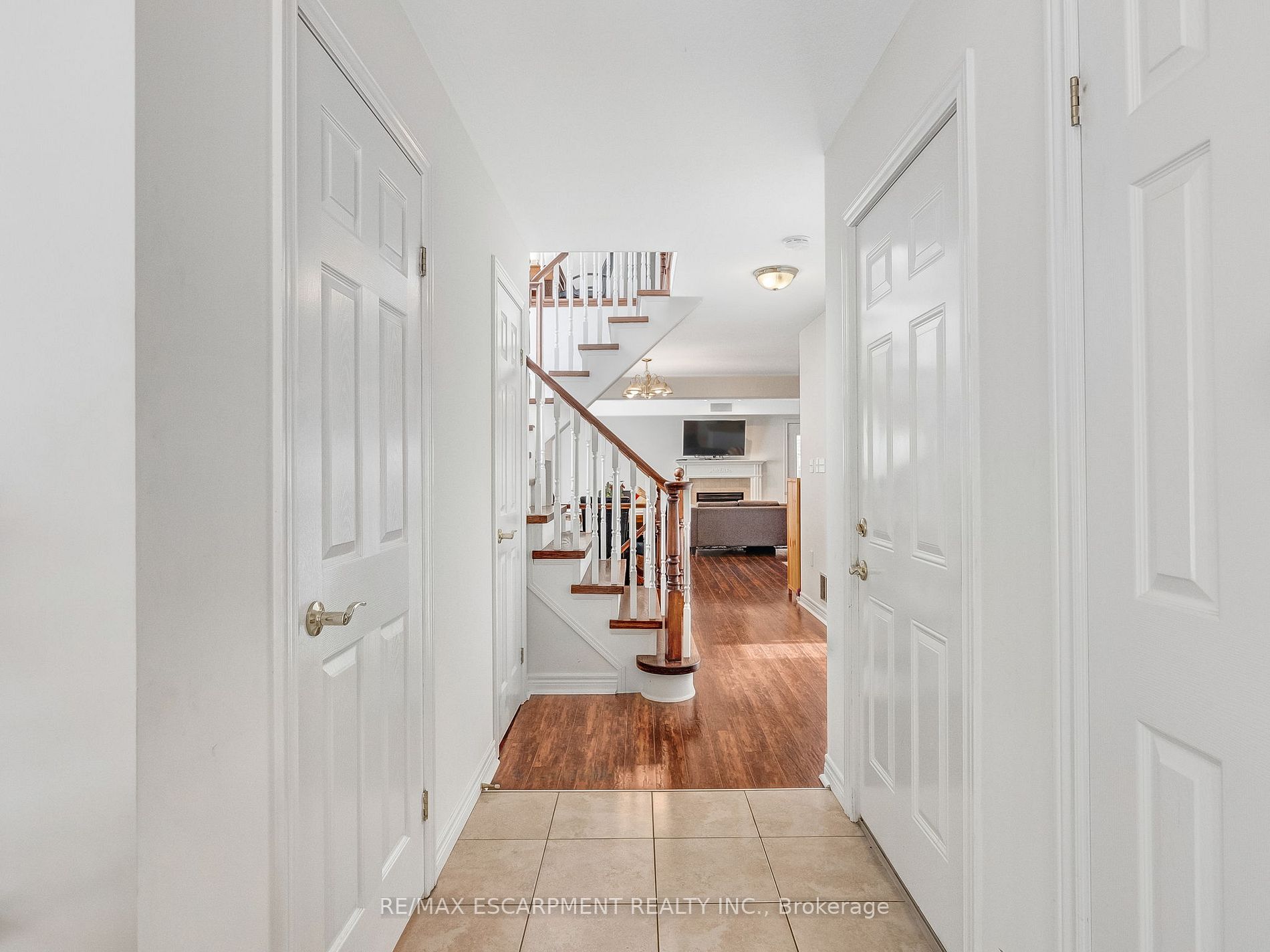 56 Geranium Ave