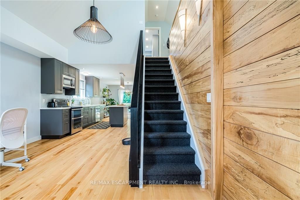 125 Breadalbane St