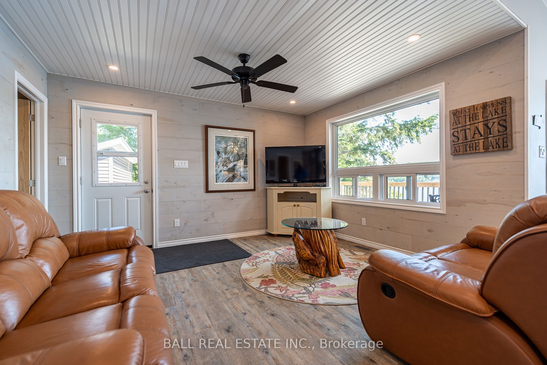 1758 Papineau Lake Rd