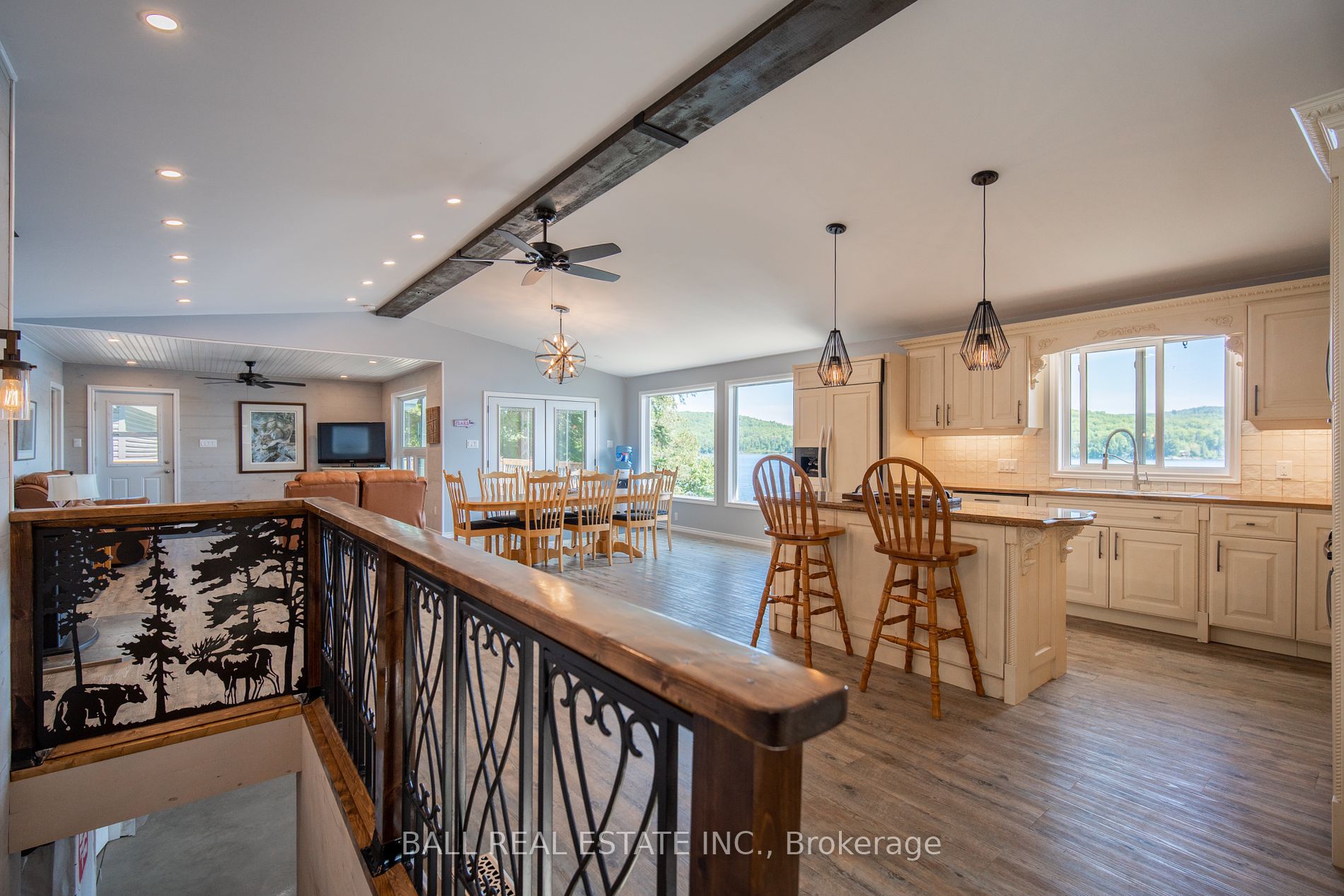 1758 Papineau Lake Rd