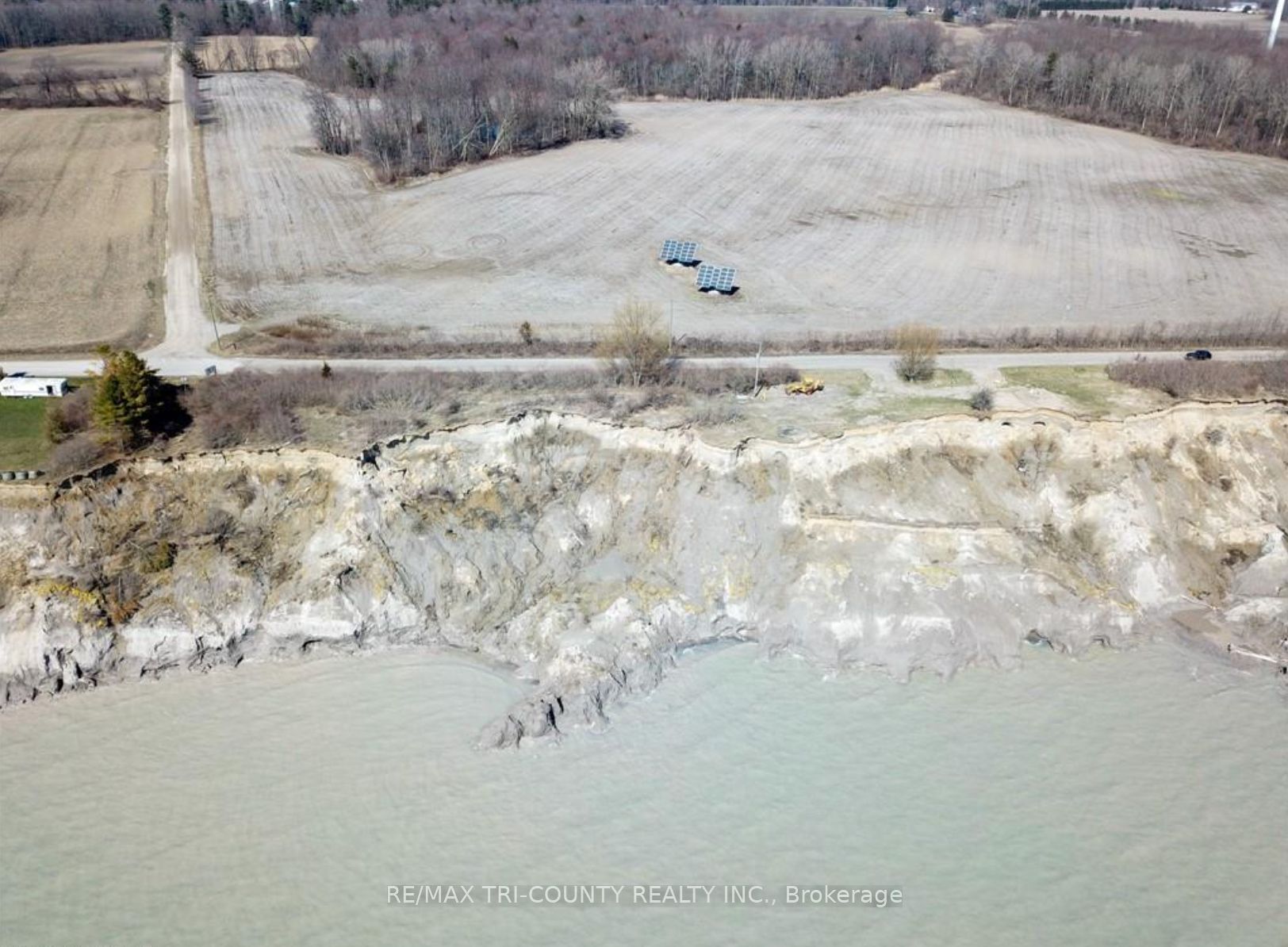 56081 Lakeshore Line