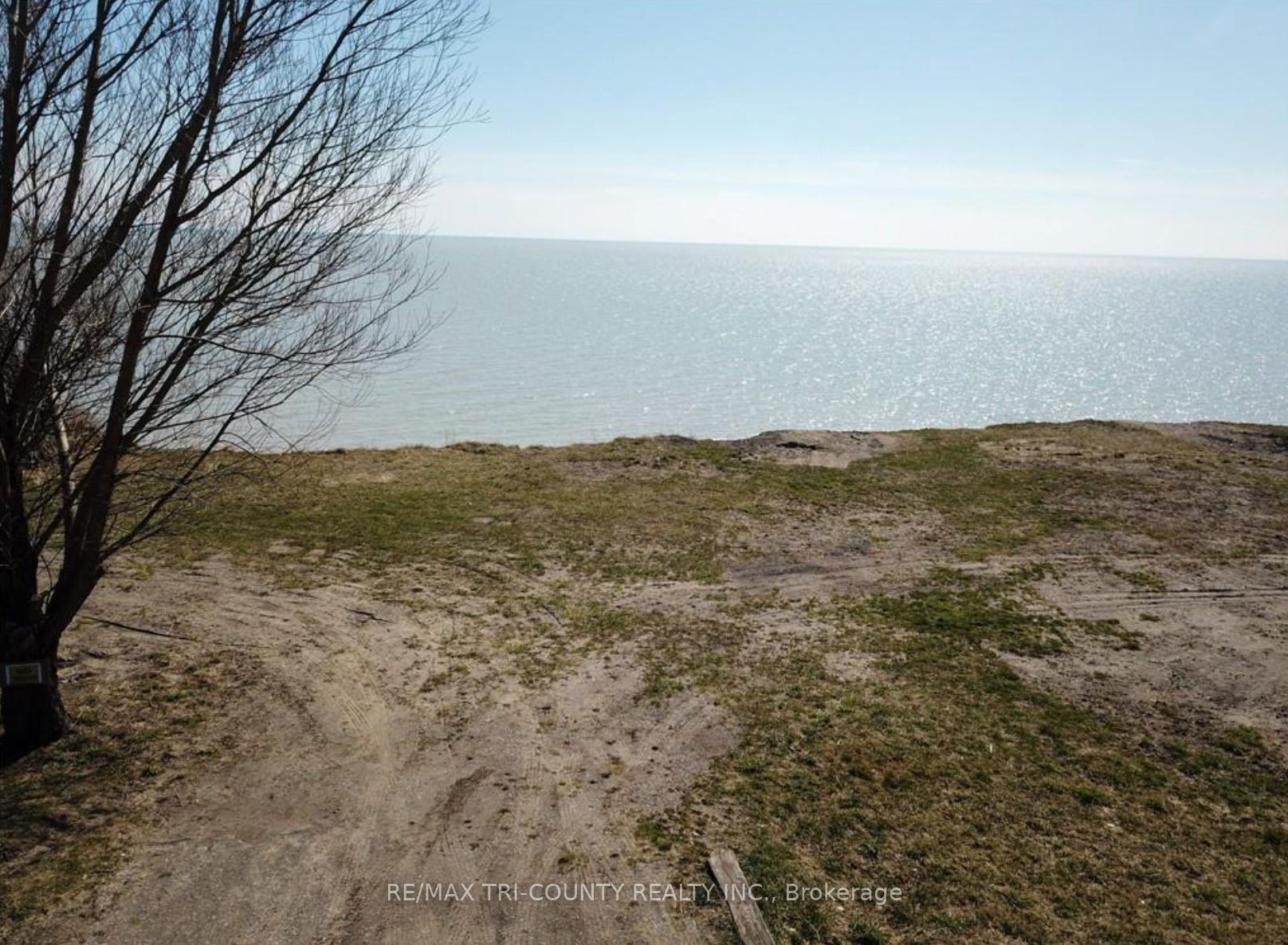 56081 Lakeshore Line