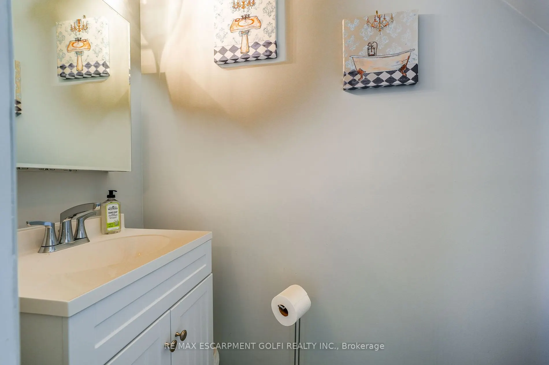 202 LAVINA Cres, #10