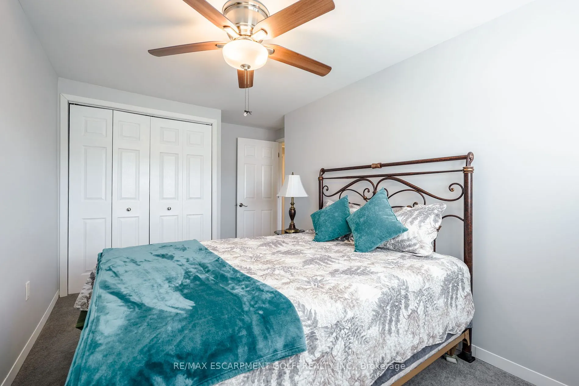 202 LAVINA Cres, #10