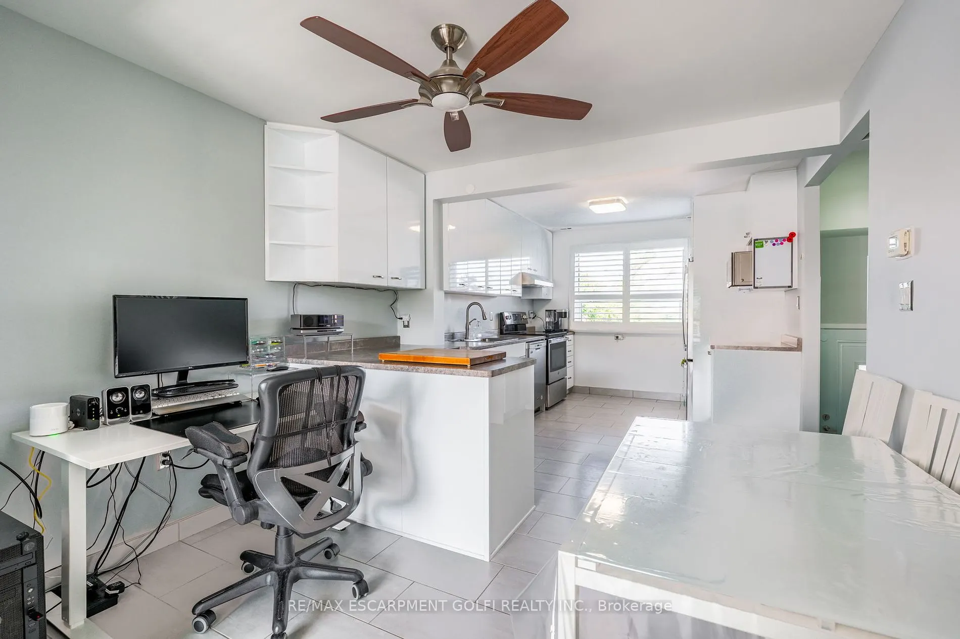 202 LAVINA Cres, #10